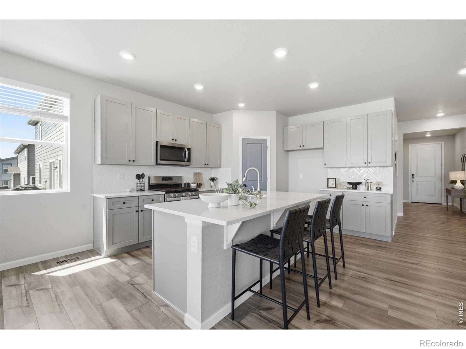 MLS Image #6 for 320  elbert street,johnstown, Colorado