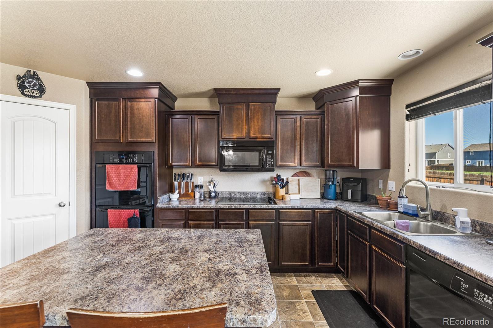 MLS Image #10 for 3893  winter sun drive,colorado springs, Colorado