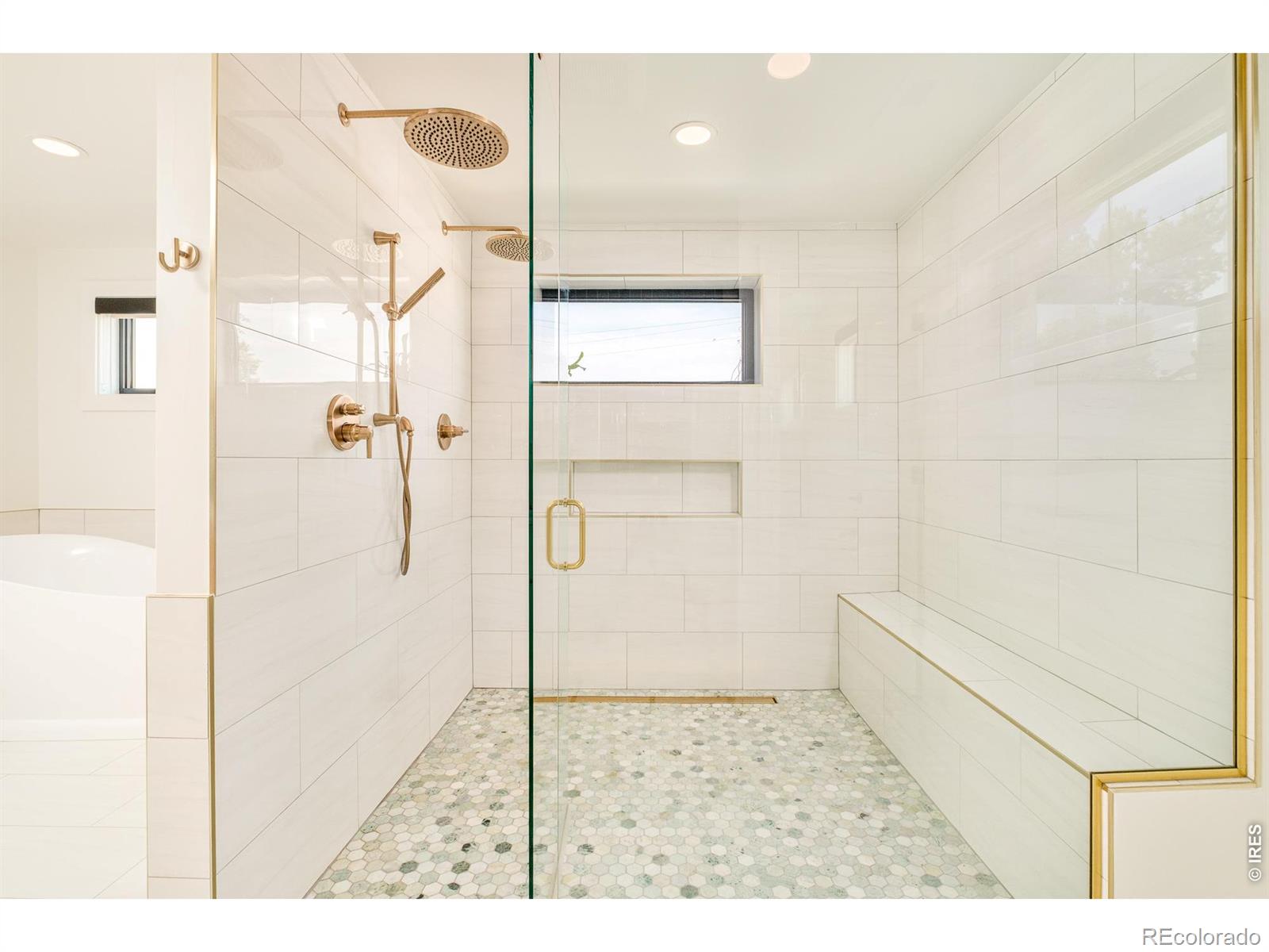 MLS Image #19 for 2485  oak street,denver, Colorado
