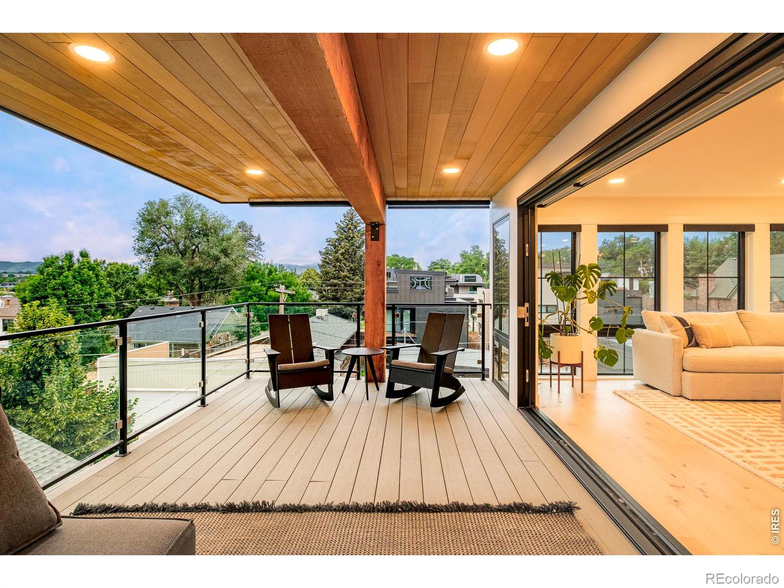 MLS Image #35 for 2485  oak street,denver, Colorado