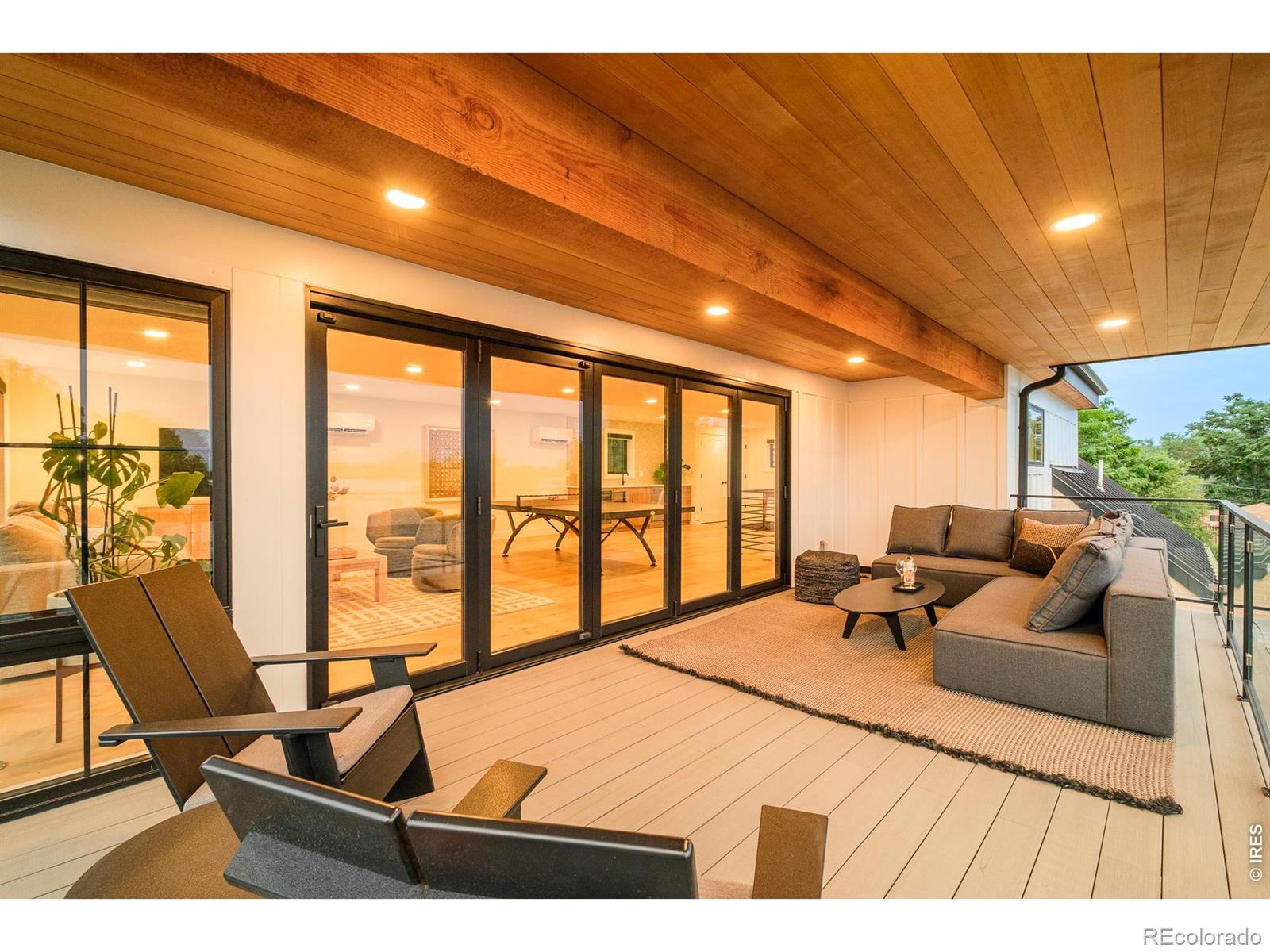 MLS Image #38 for 2485  oak street,denver, Colorado