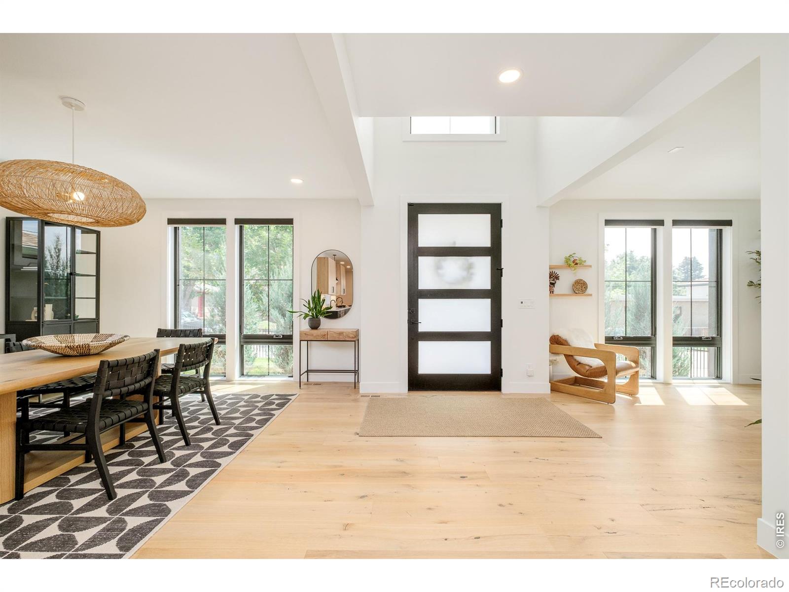 MLS Image #4 for 2485  oak street,denver, Colorado