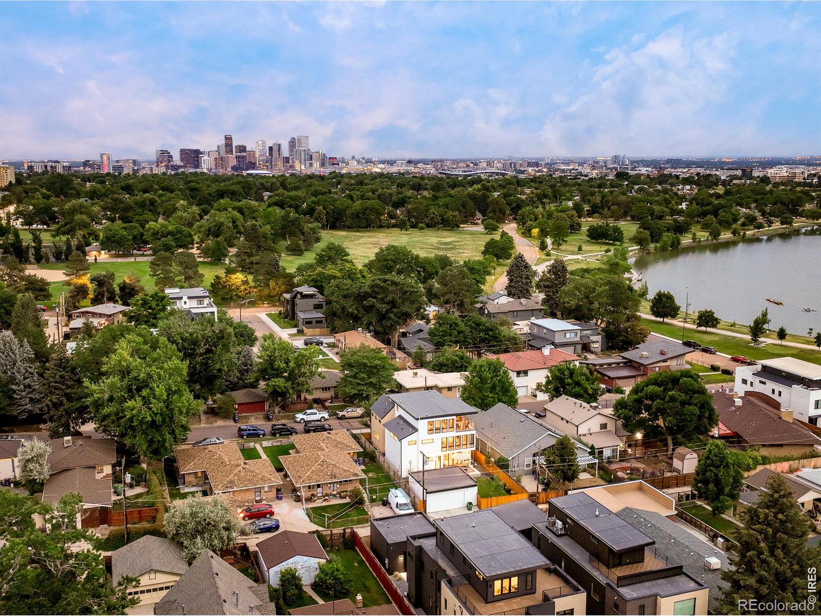 MLS Image #42 for 2485  oak street,denver, Colorado