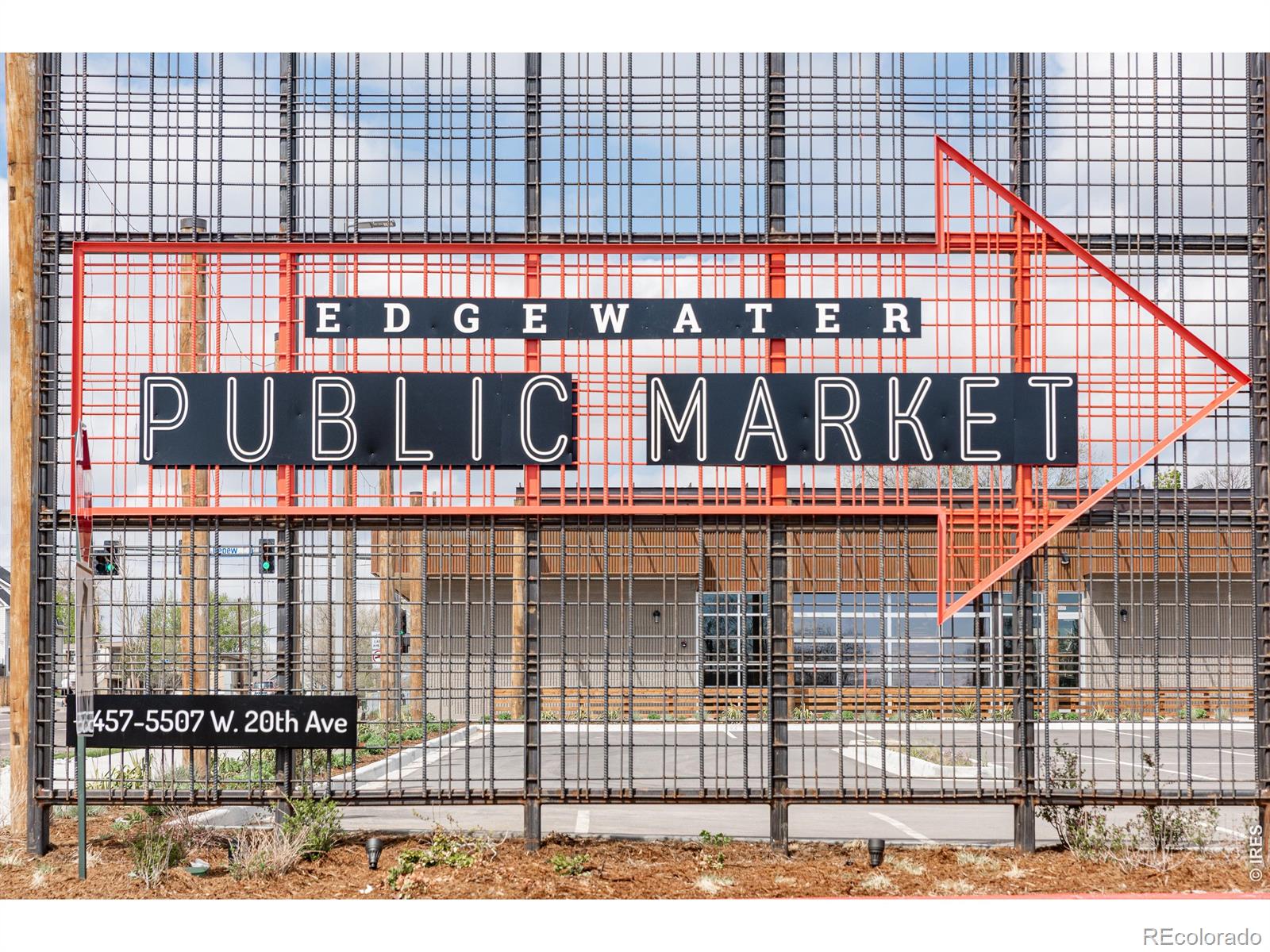 MLS Image #49 for 2485  oak street,denver, Colorado