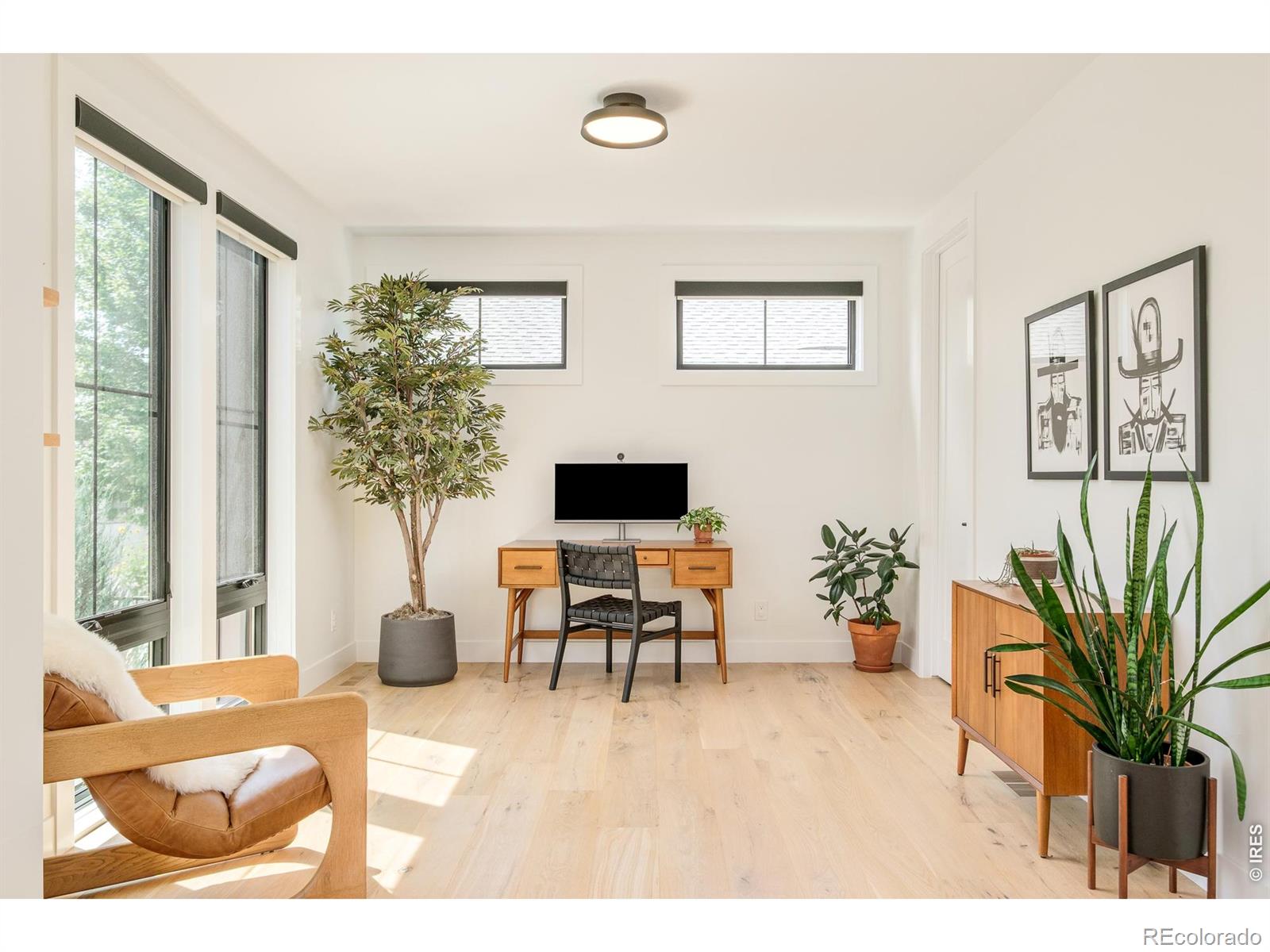 MLS Image #5 for 2485  oak street,denver, Colorado