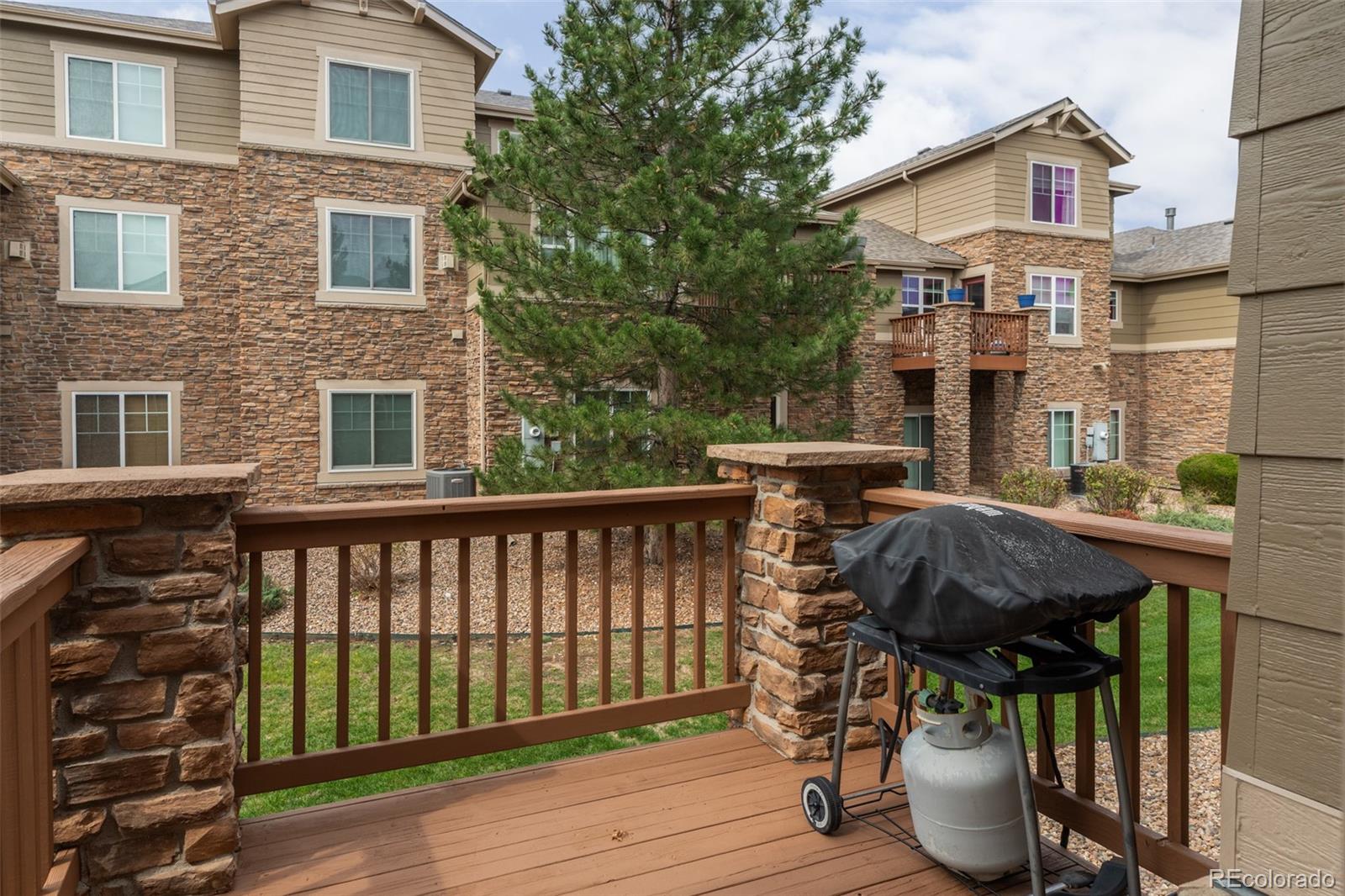 MLS Image #1 for 22110 e jamison place,aurora, Colorado