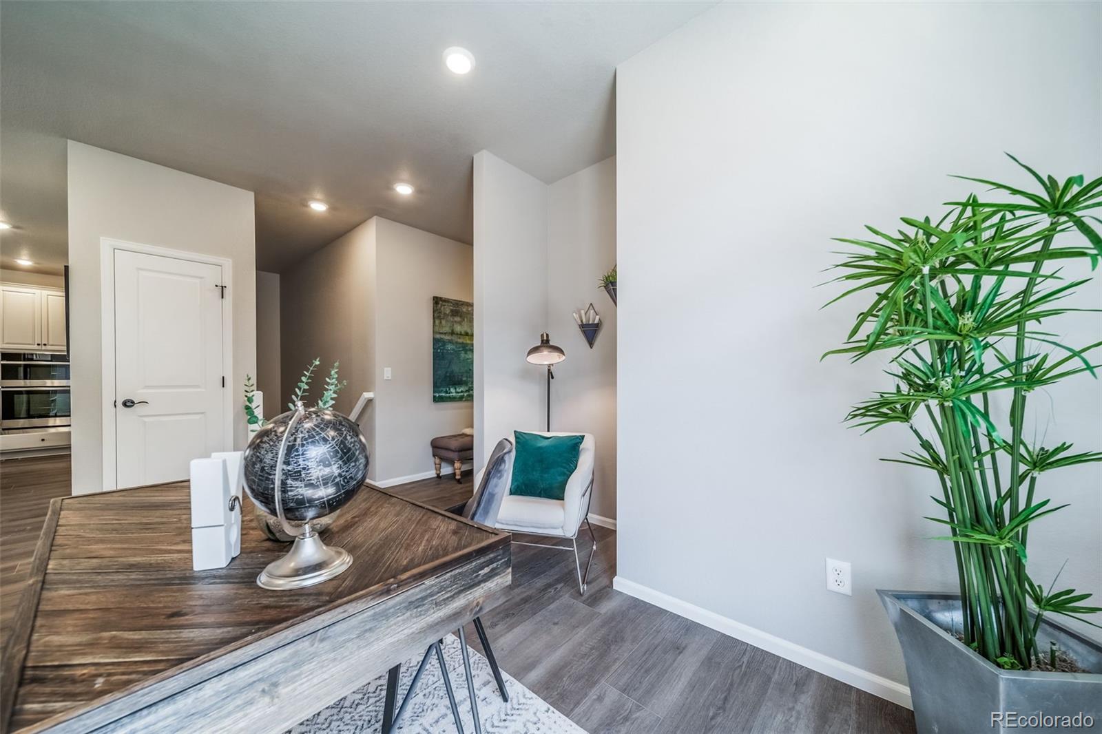 MLS Image #21 for 22204 e 49th place,aurora, Colorado