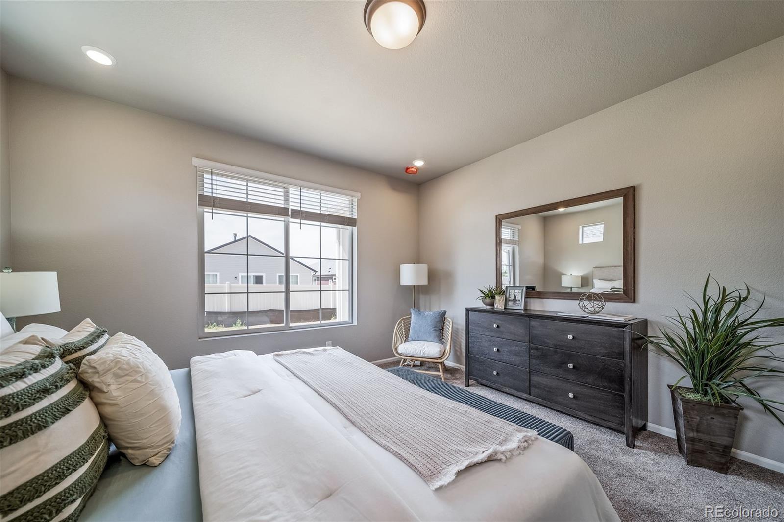 MLS Image #25 for 22204 e 49th place,aurora, Colorado