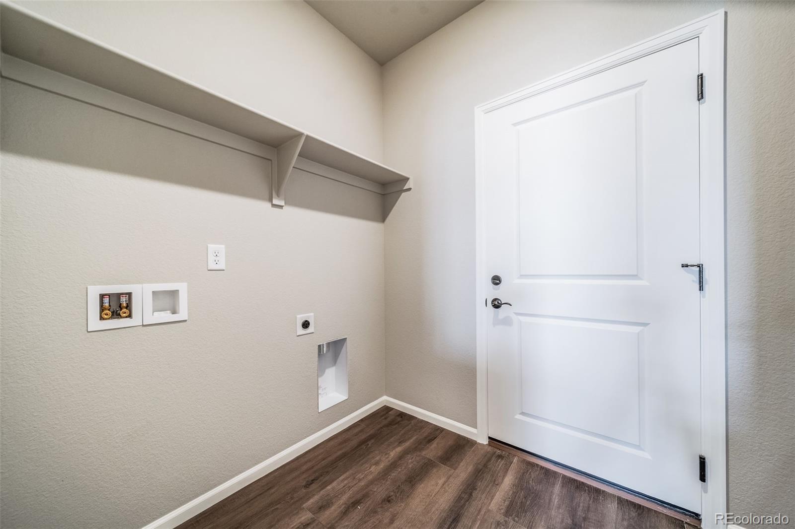 MLS Image #26 for 22204 e 49th place,aurora, Colorado
