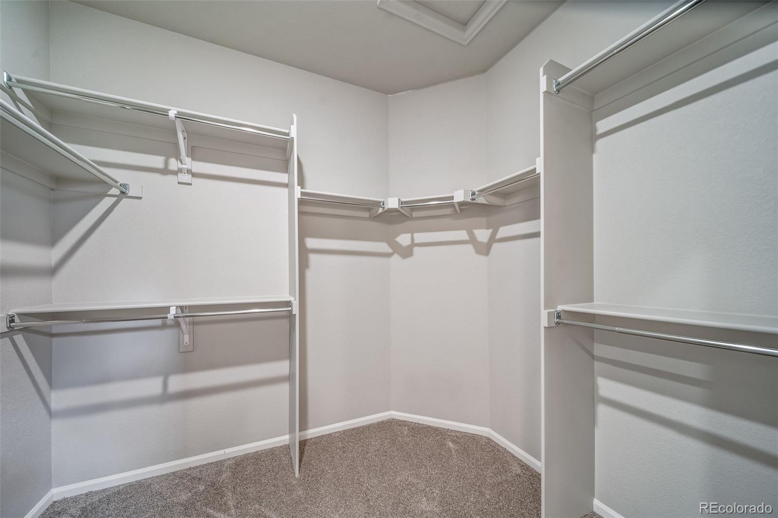 MLS Image #31 for 22204 e 49th place,aurora, Colorado