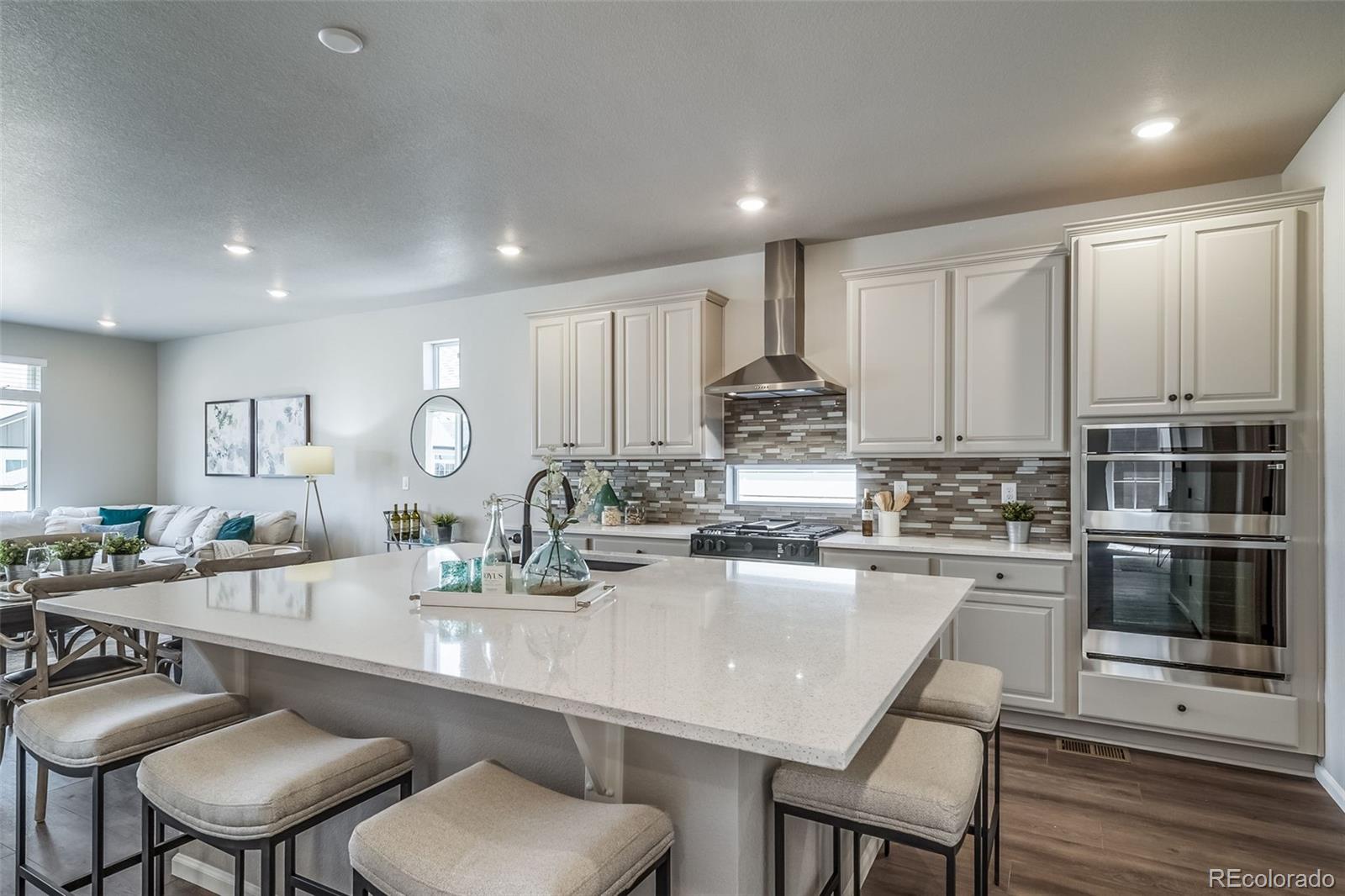 MLS Image #8 for 22204 e 49th place,aurora, Colorado