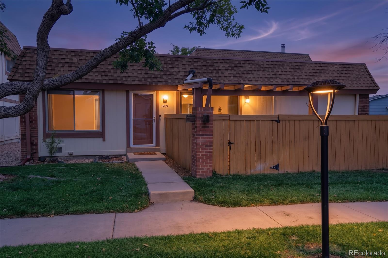 MLS Image #1 for 1909 w 101st avenue,thornton, Colorado