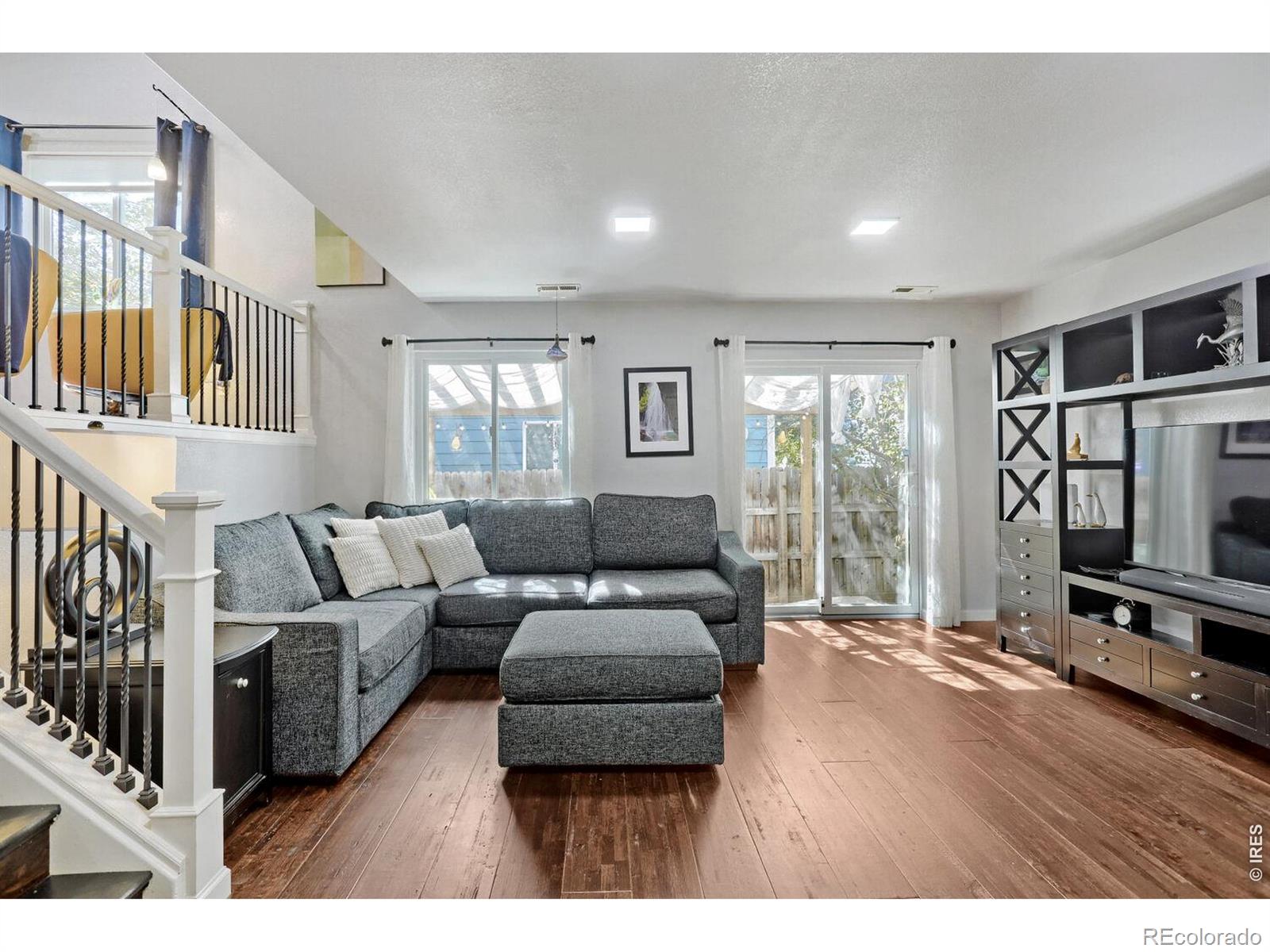MLS Image #12 for 4033 w kenyon avenue,denver, Colorado