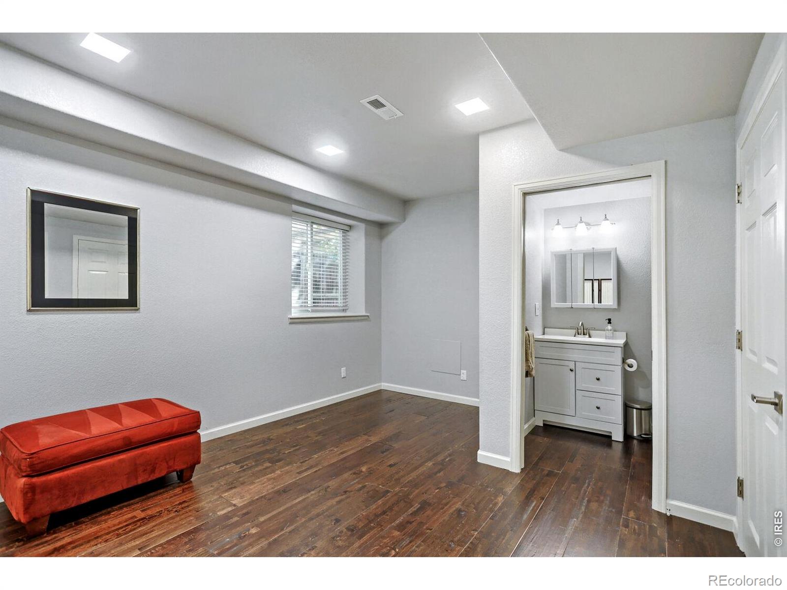 MLS Image #20 for 4033 w kenyon avenue,denver, Colorado