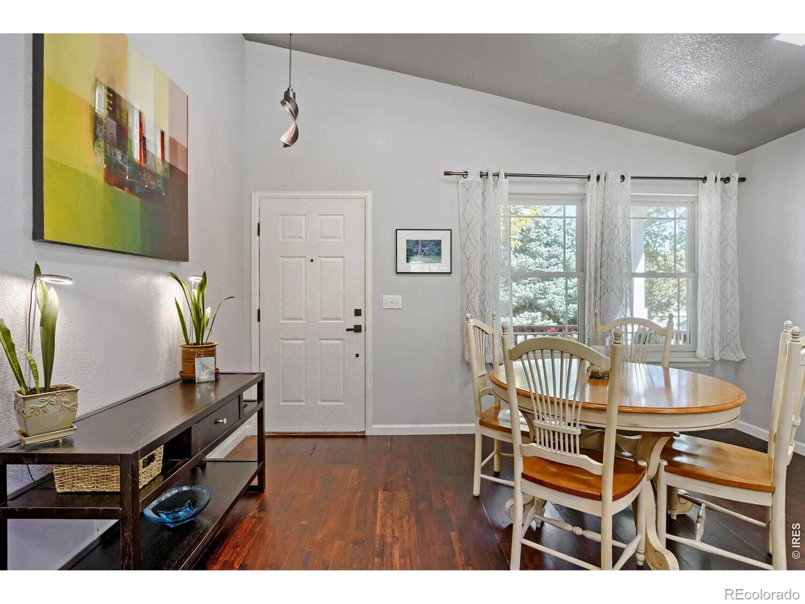 MLS Image #5 for 4033 w kenyon avenue,denver, Colorado