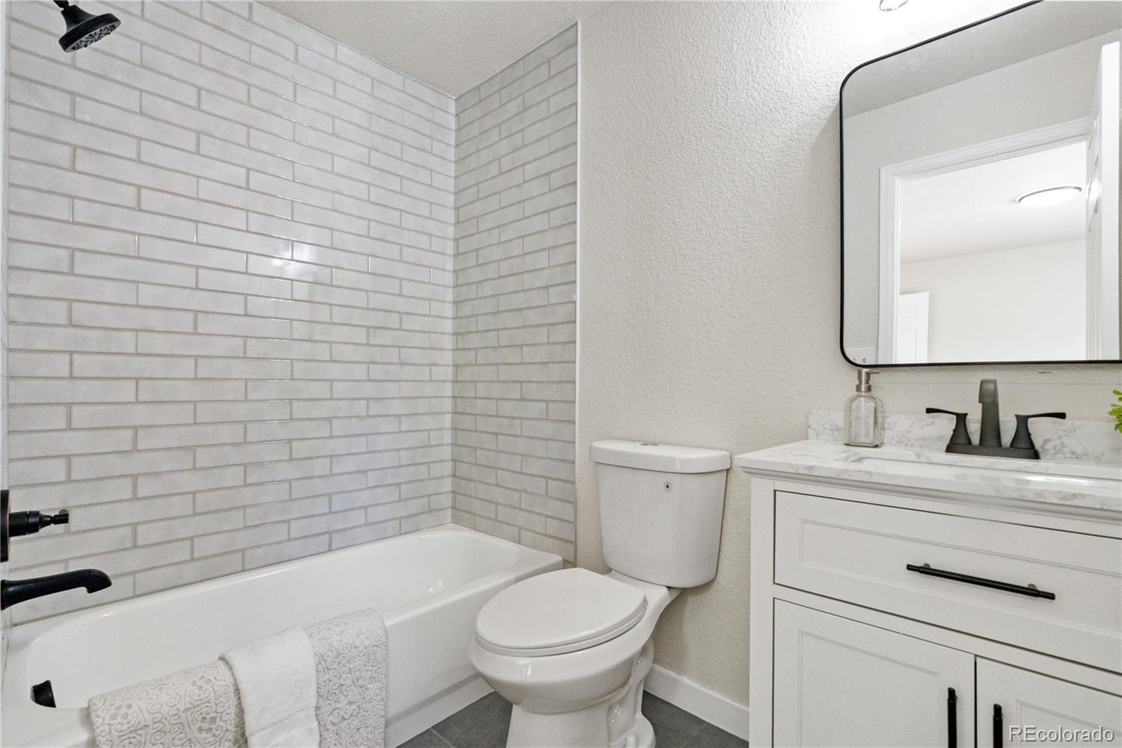 MLS Image #13 for 7810 s kittredge circle,englewood, Colorado