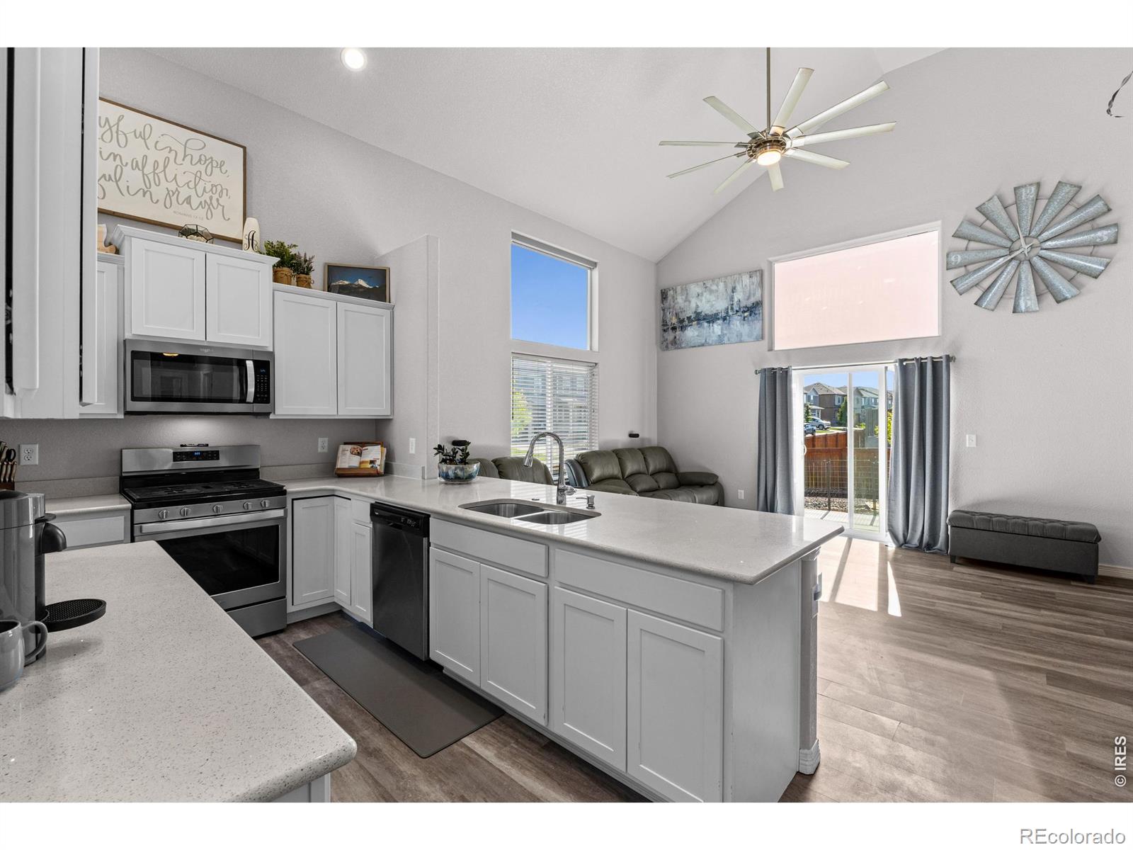 MLS Image #7 for 879  emerald lakes street,severance, Colorado
