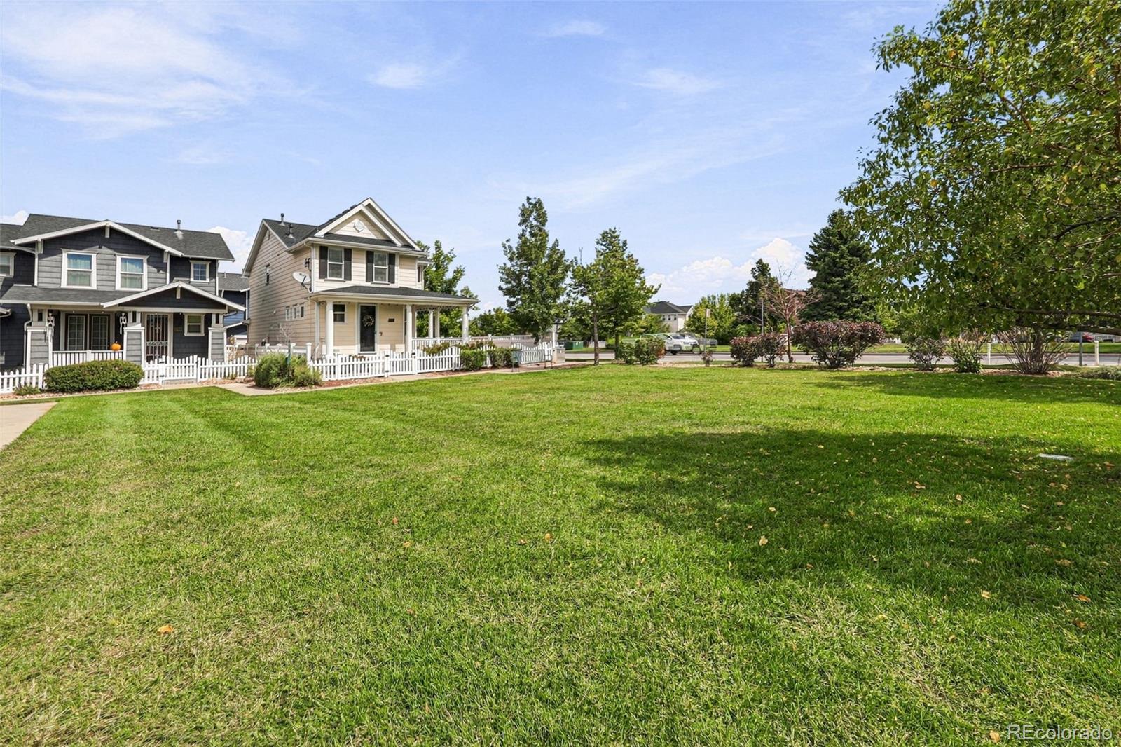 MLS Image #10 for 2645  central park boulevard,denver, Colorado