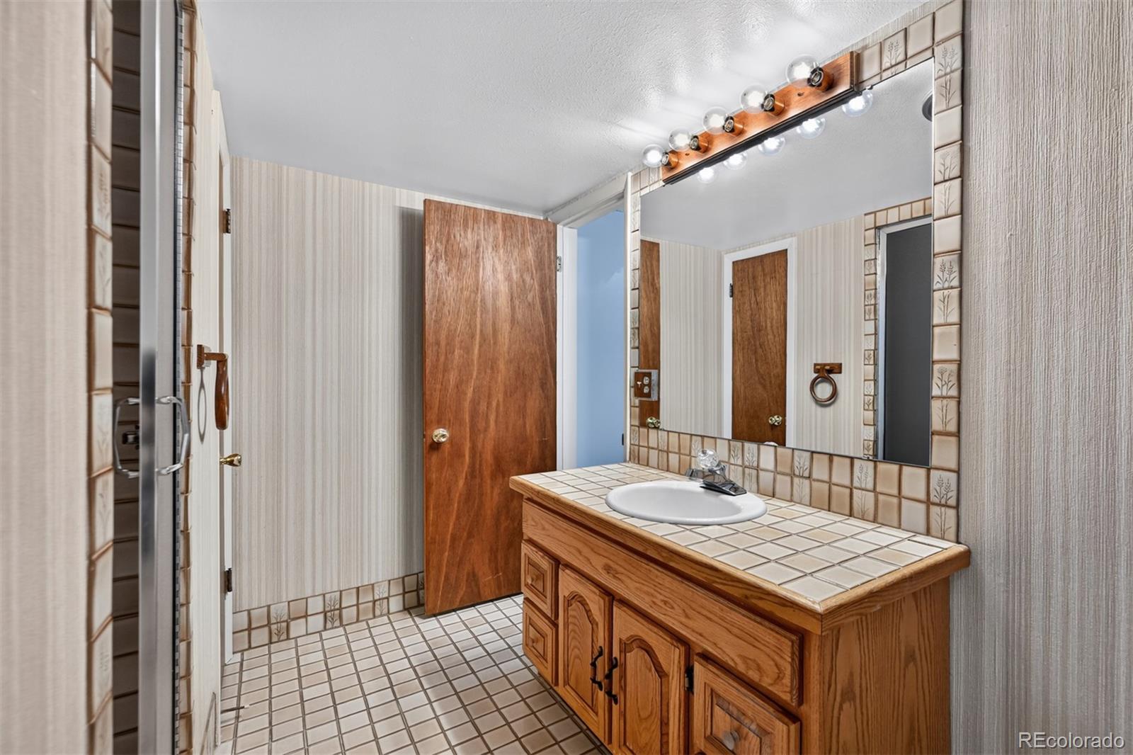 MLS Image #22 for 632 s gardenia street,lakewood, Colorado