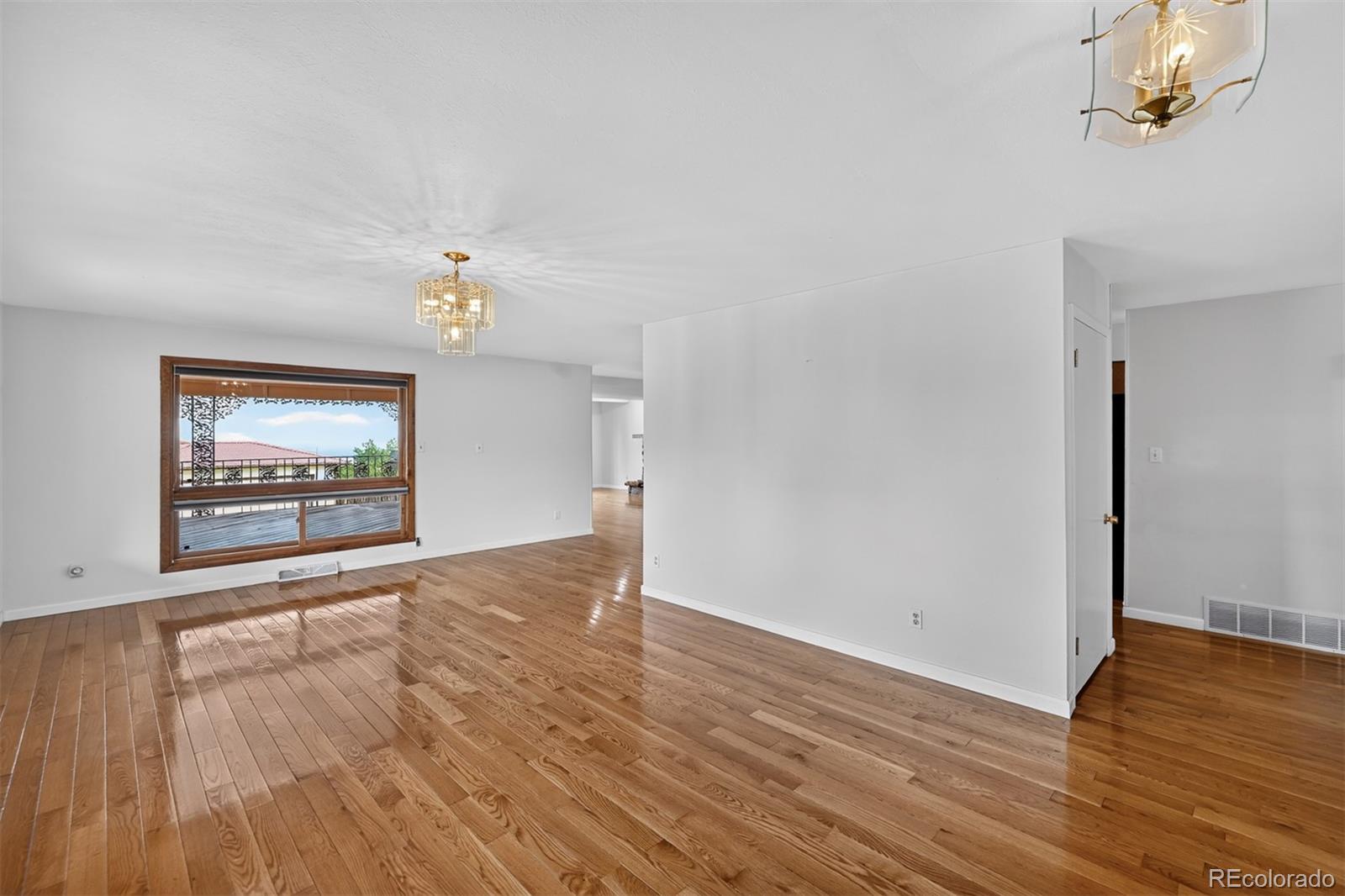 MLS Image #4 for 632 s gardenia street,lakewood, Colorado