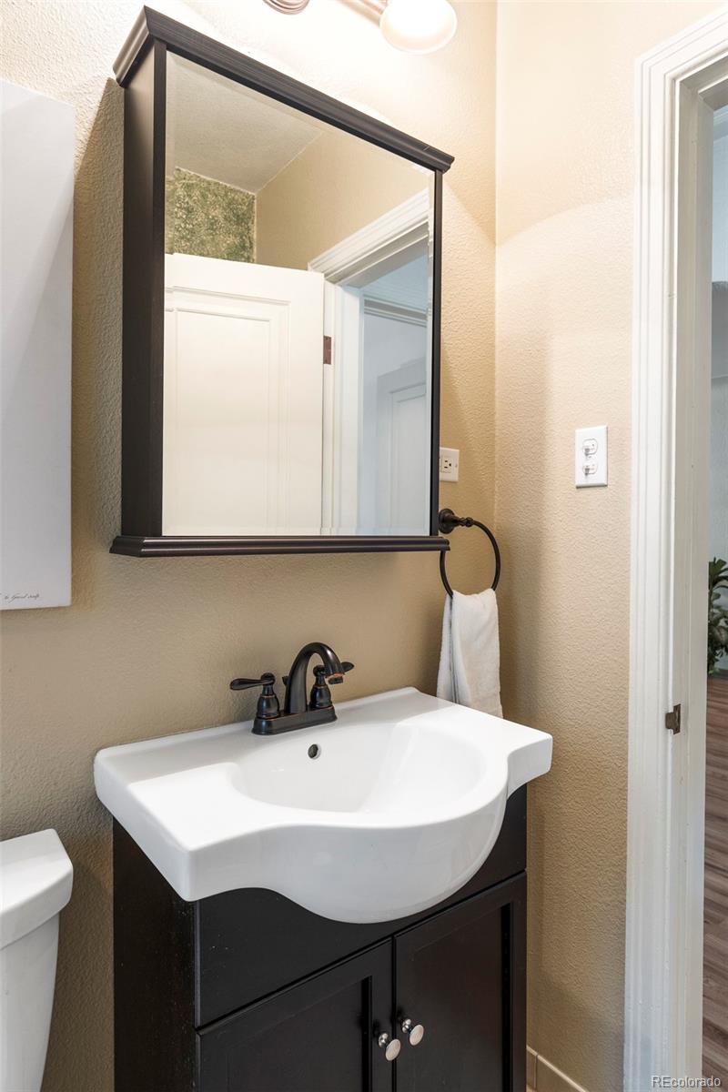 MLS Image #14 for 2575 s washington street,denver, Colorado