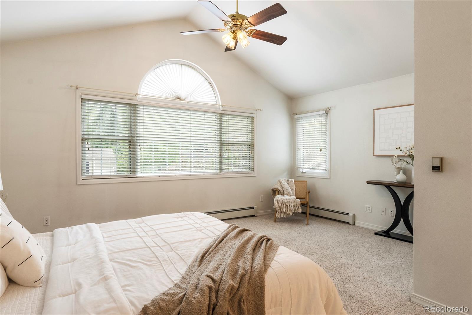 MLS Image #17 for 2575 s washington street,denver, Colorado