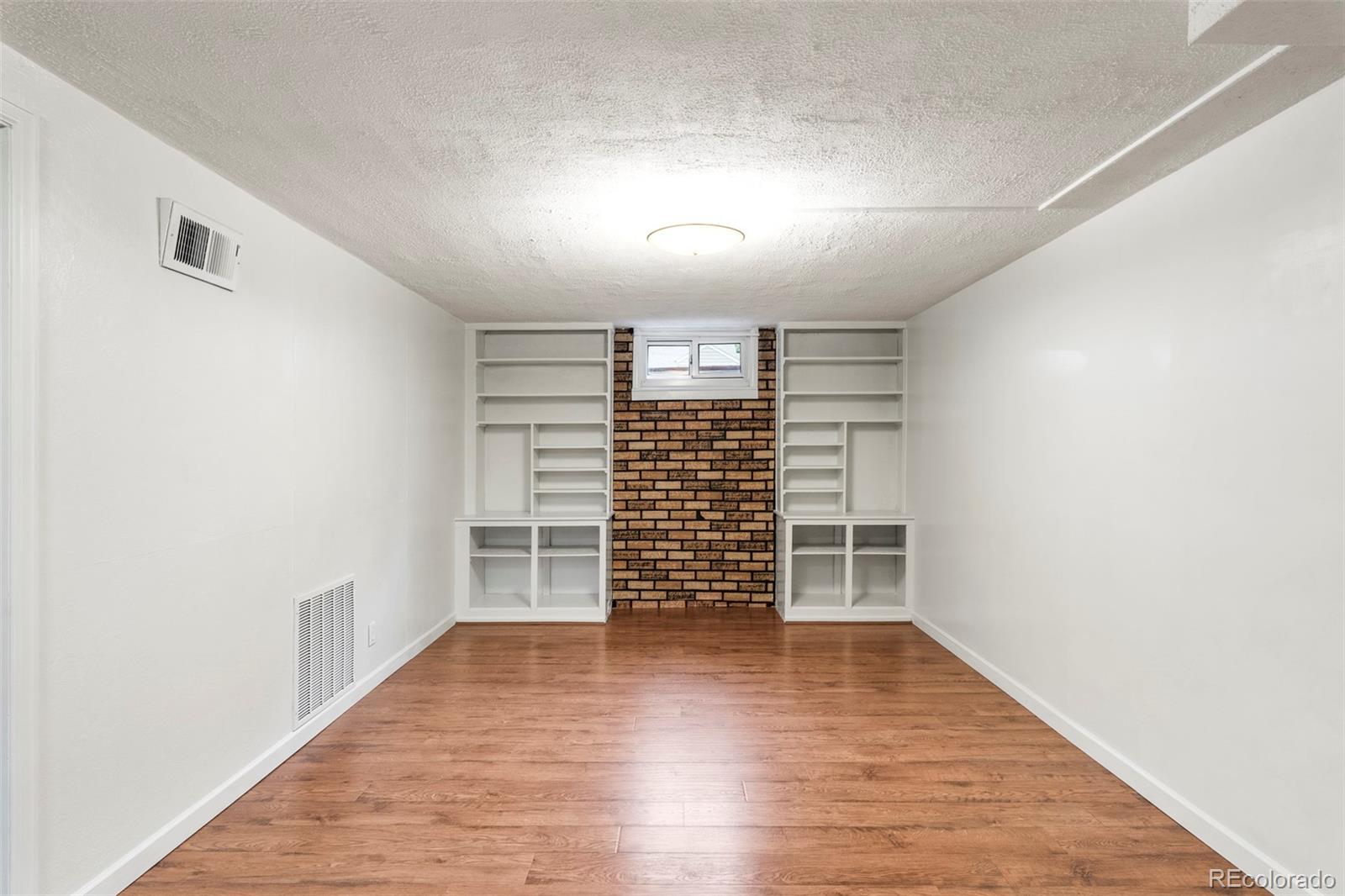 MLS Image #21 for 2575 s washington street,denver, Colorado