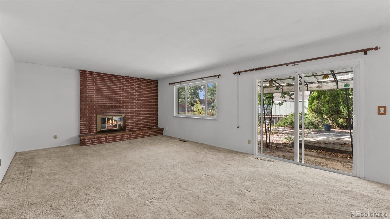 MLS Image #2 for 2204  warwick lane,colorado springs, Colorado