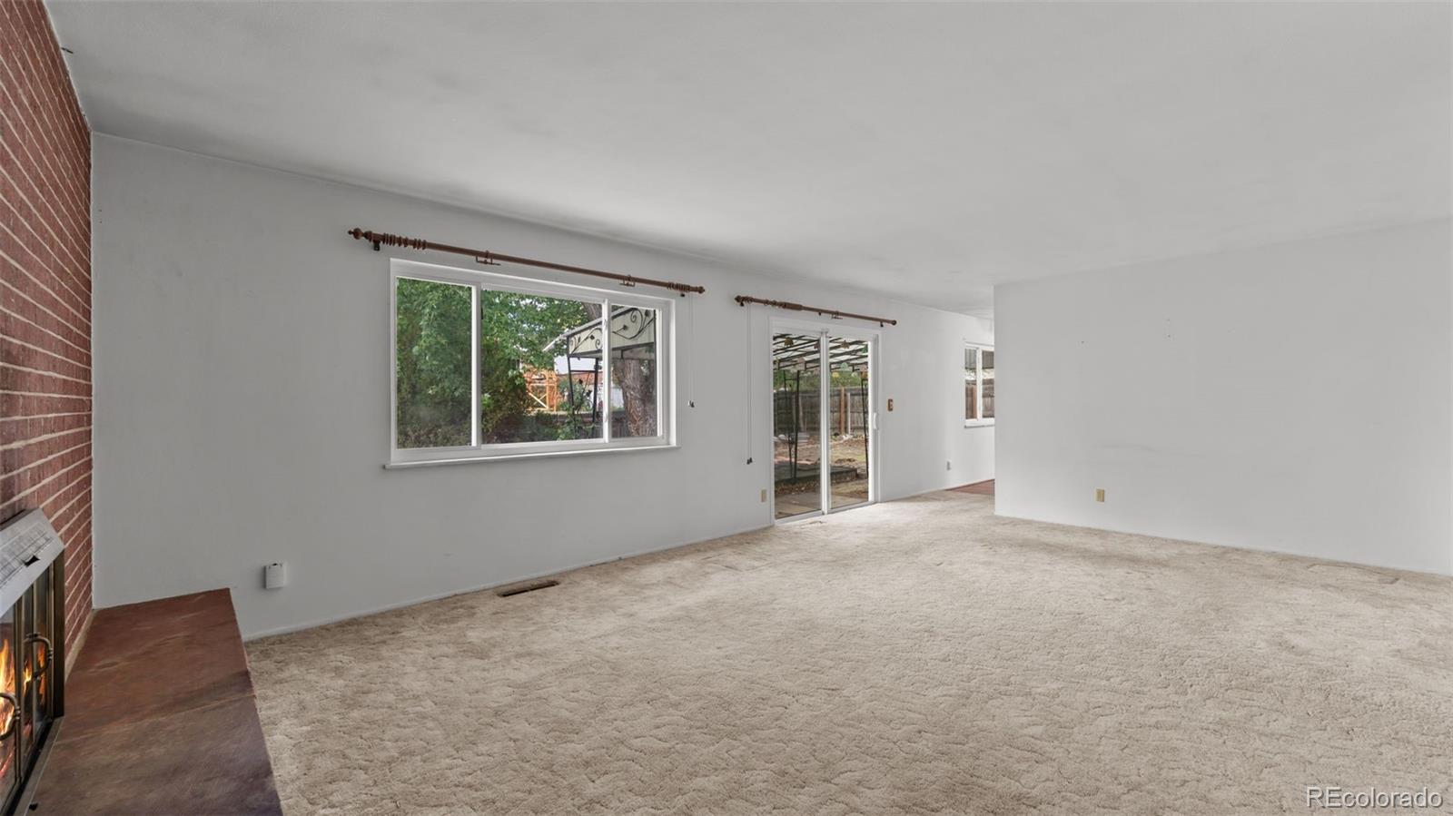 MLS Image #4 for 2204  warwick lane,colorado springs, Colorado