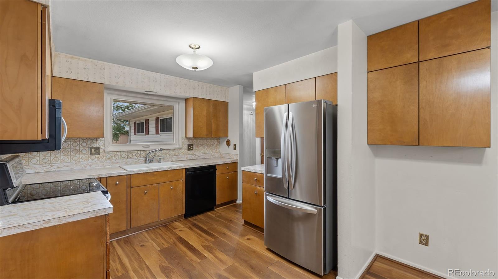 MLS Image #7 for 2204  warwick lane,colorado springs, Colorado