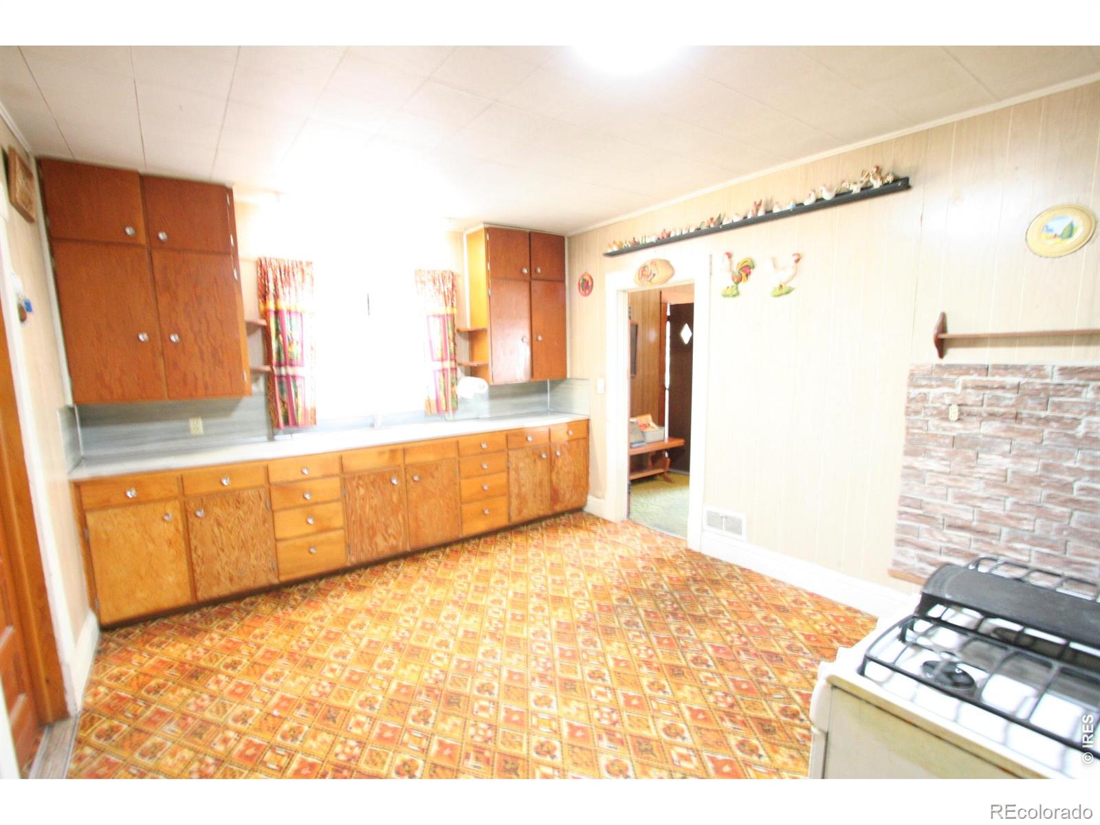 MLS Image #3 for 821  dessa street,brush, Colorado