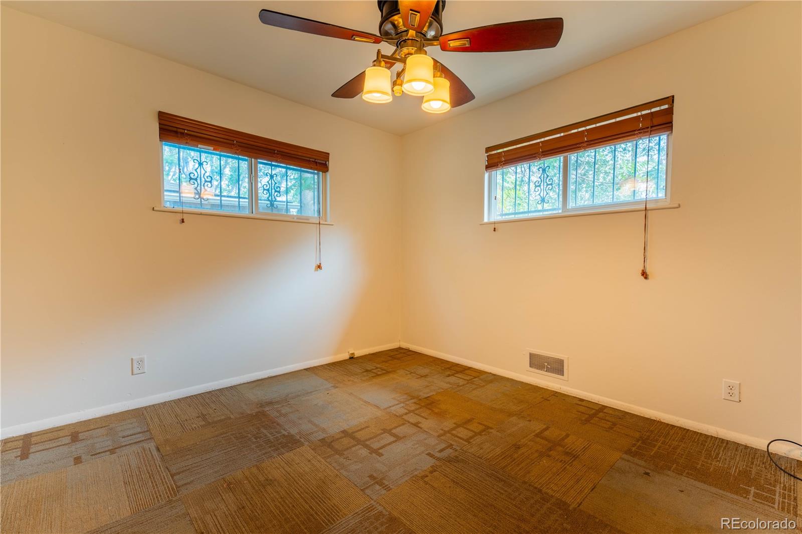 MLS Image #11 for 1350  scranton street,aurora, Colorado