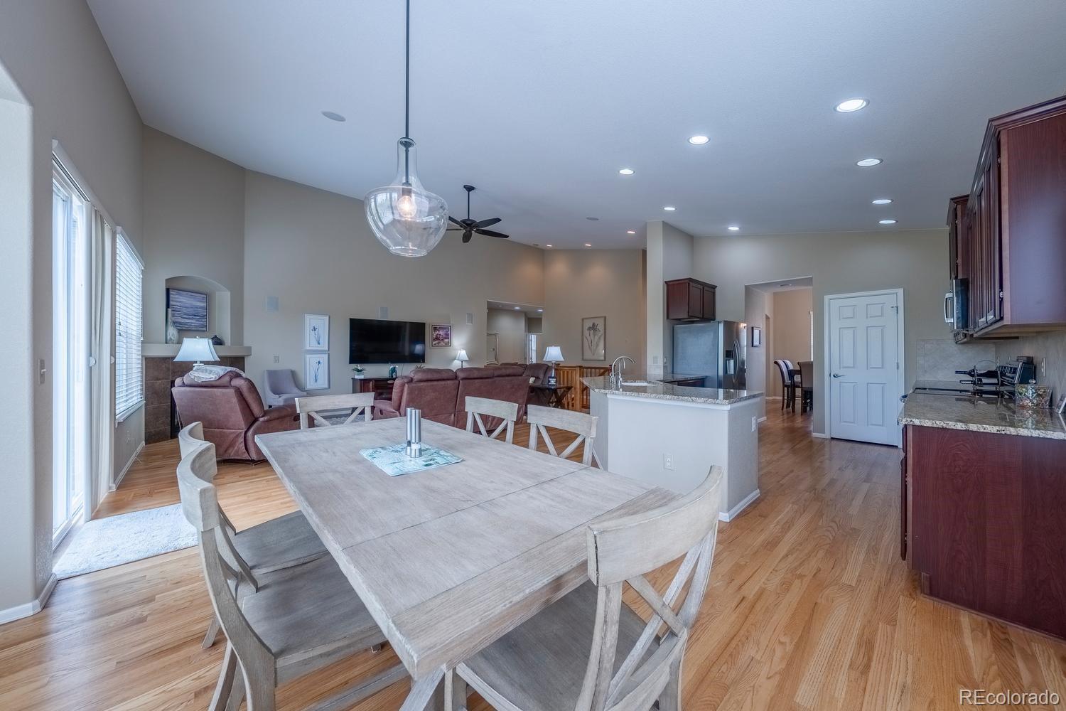 MLS Image #11 for 5351 s eaton park way,aurora, Colorado