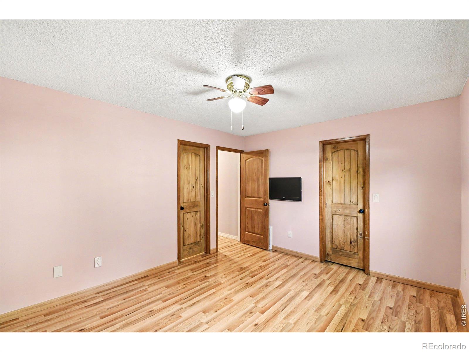 MLS Image #17 for 1986 e 18th street,loveland, Colorado
