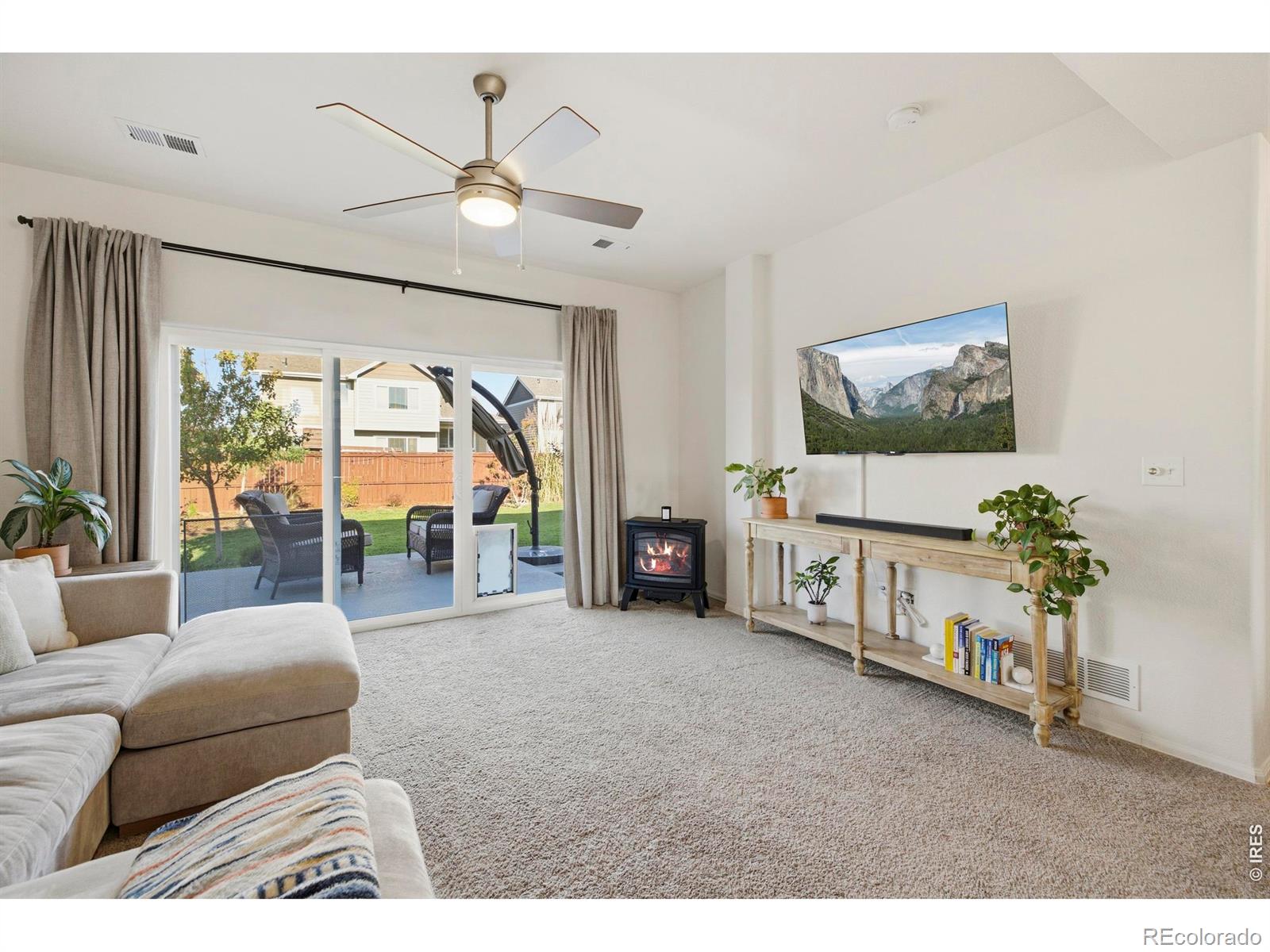 MLS Image #4 for 1662  thrive drive,windsor, Colorado