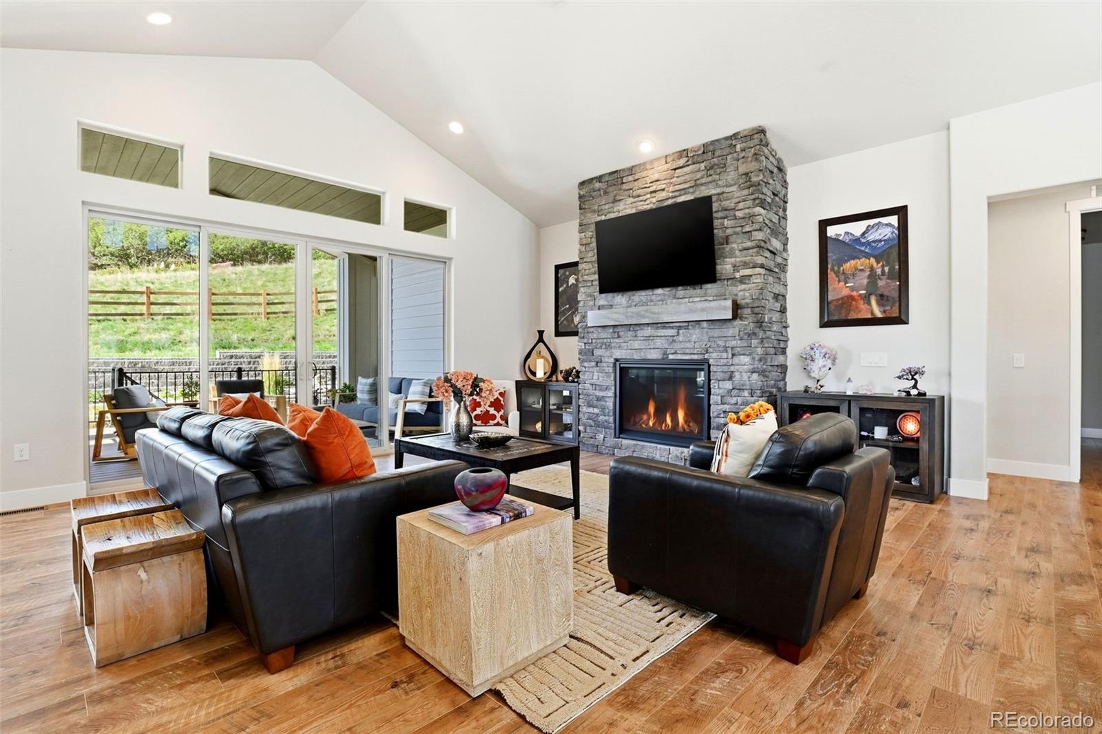 MLS Image #3 for 5366  mesa top drive,monument, Colorado