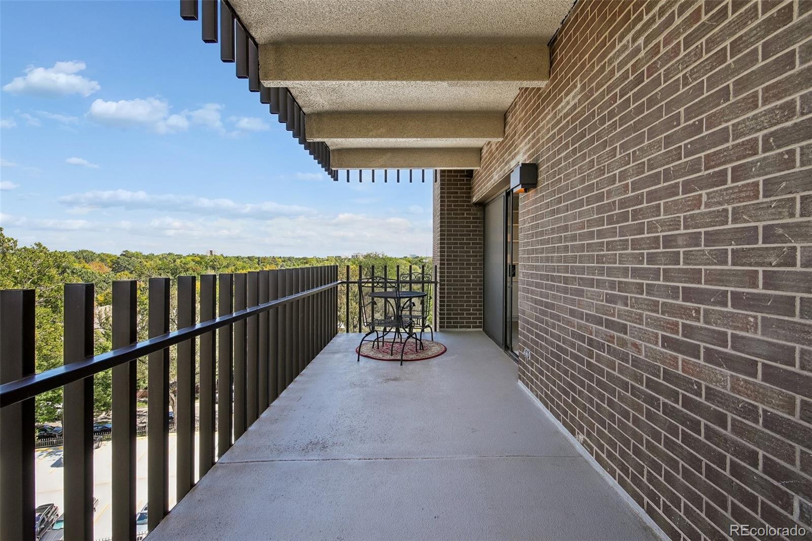 MLS Image #13 for 480 s marion parkway,denver, Colorado