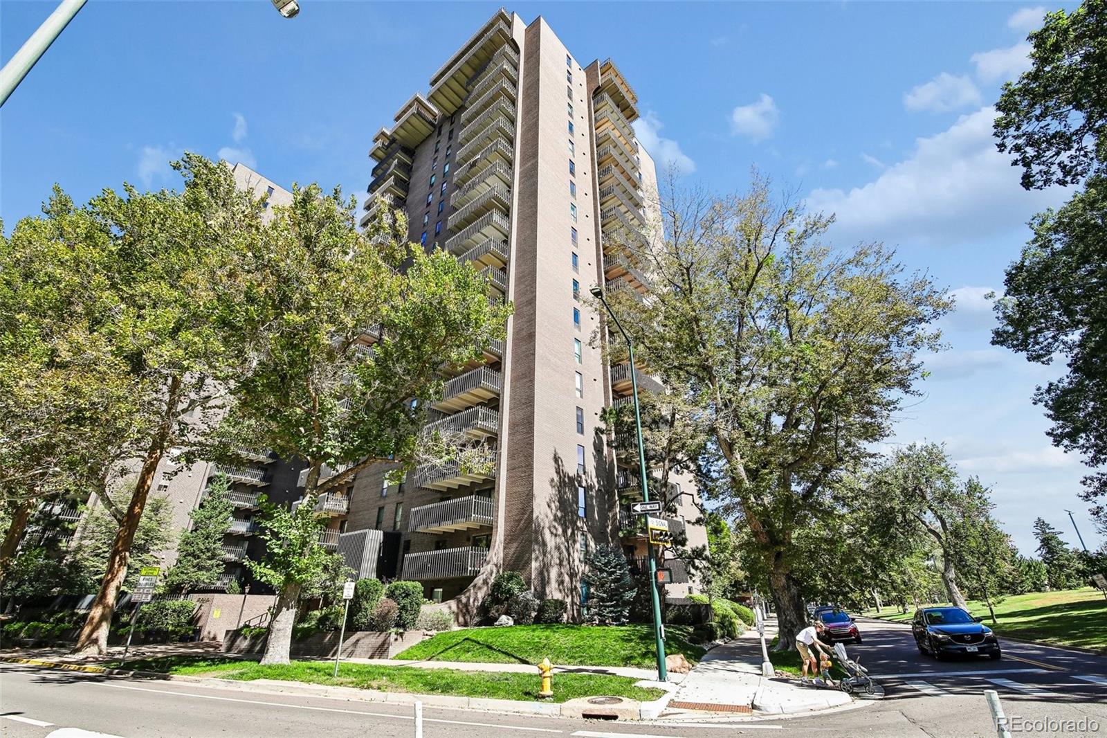 MLS Image #15 for 480 s marion parkway,denver, Colorado