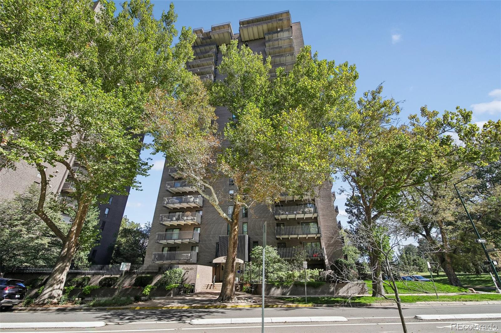MLS Image #24 for 480 s marion parkway,denver, Colorado