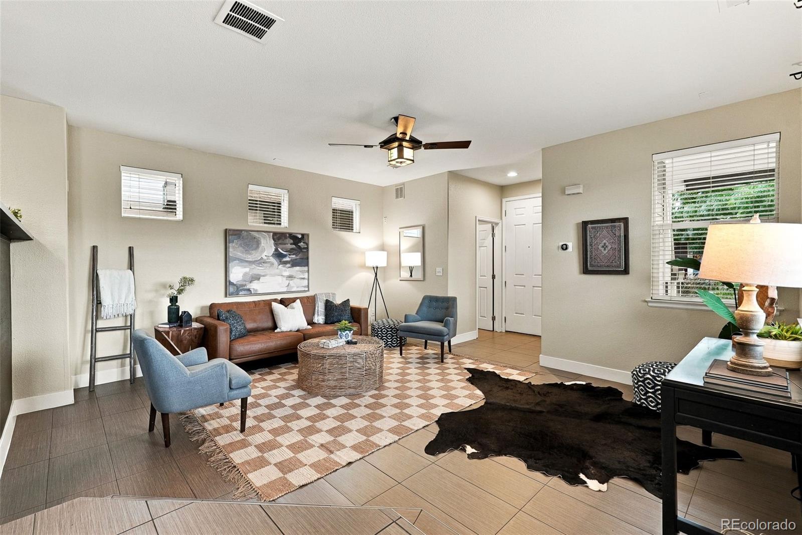 MLS Image #4 for 2507  central park boulevard,denver, Colorado