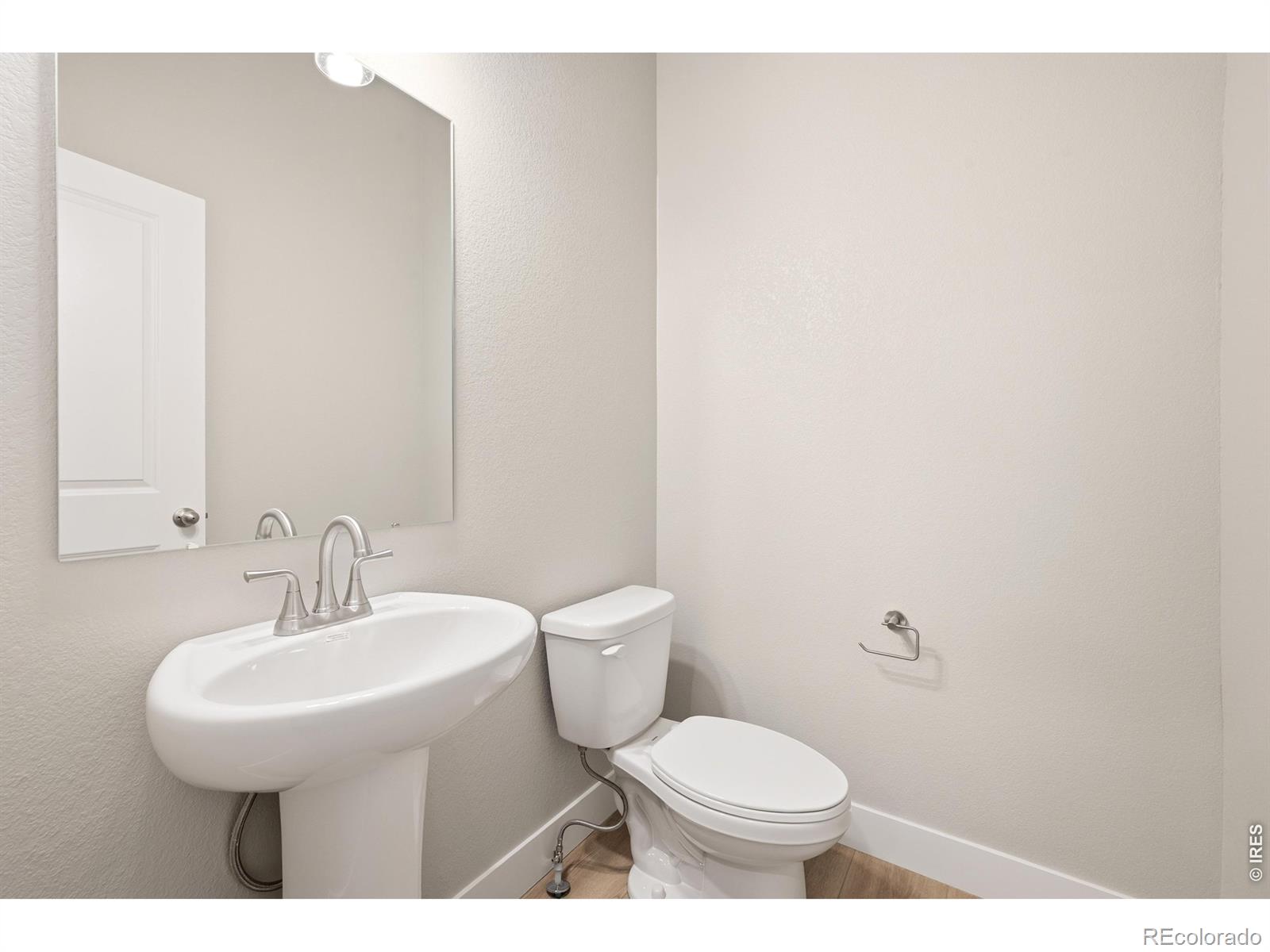 MLS Image #11 for 4232  trapper lake drive,loveland, Colorado