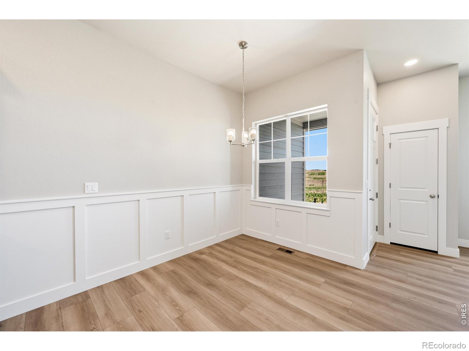 MLS Image #7 for 4232  trapper lake drive,loveland, Colorado