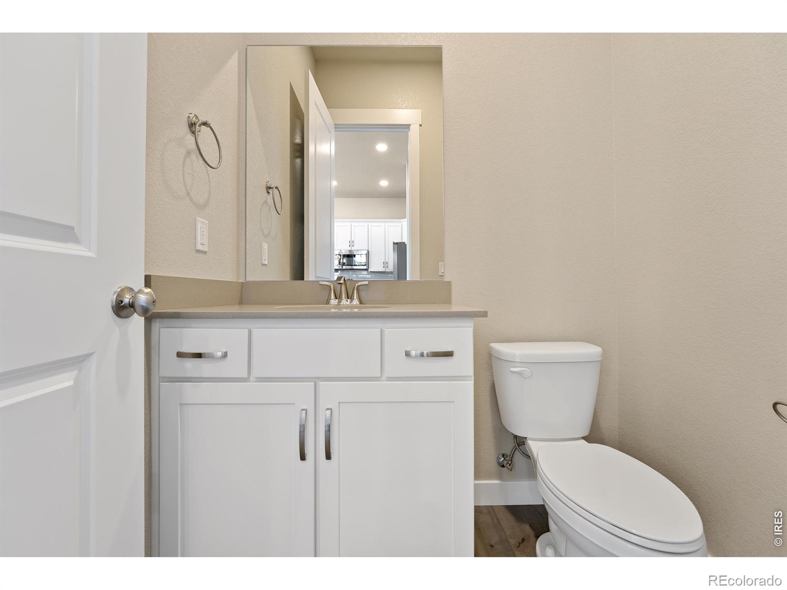 MLS Image #11 for 420  high point drive,longmont, Colorado