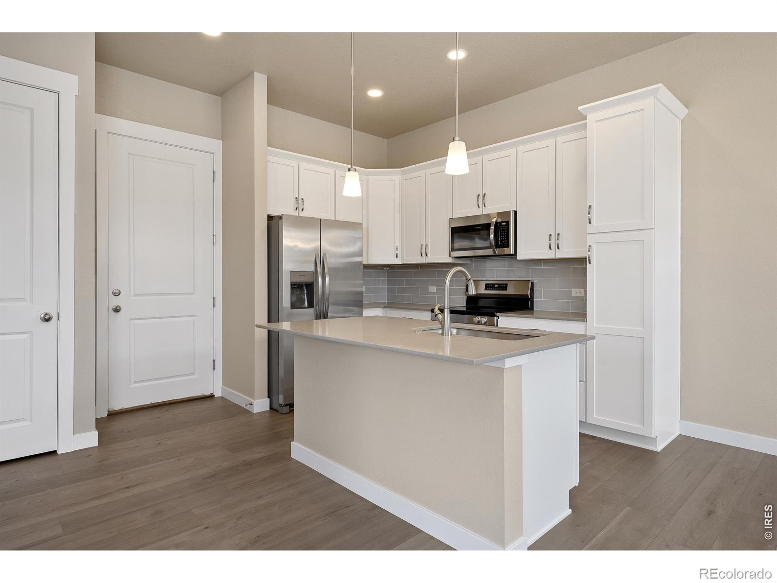 MLS Image #9 for 420  high point drive,longmont, Colorado