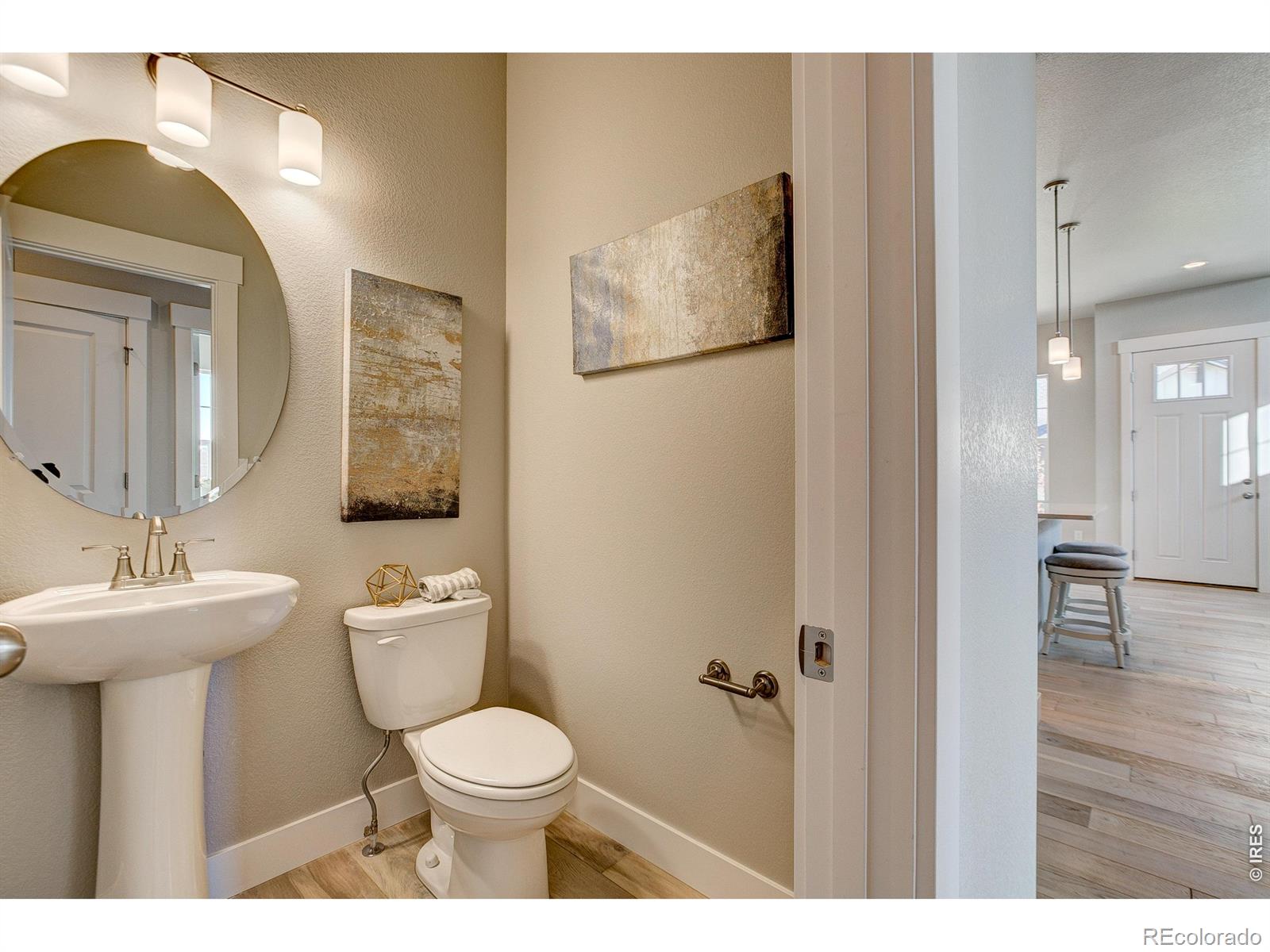 MLS Image #12 for 160  high point drive,longmont, Colorado