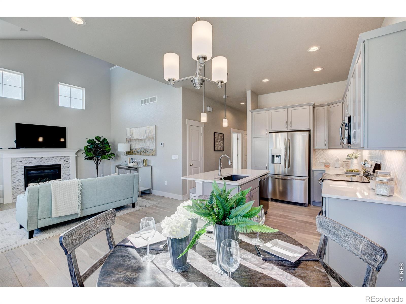 MLS Image #3 for 160  high point drive,longmont, Colorado