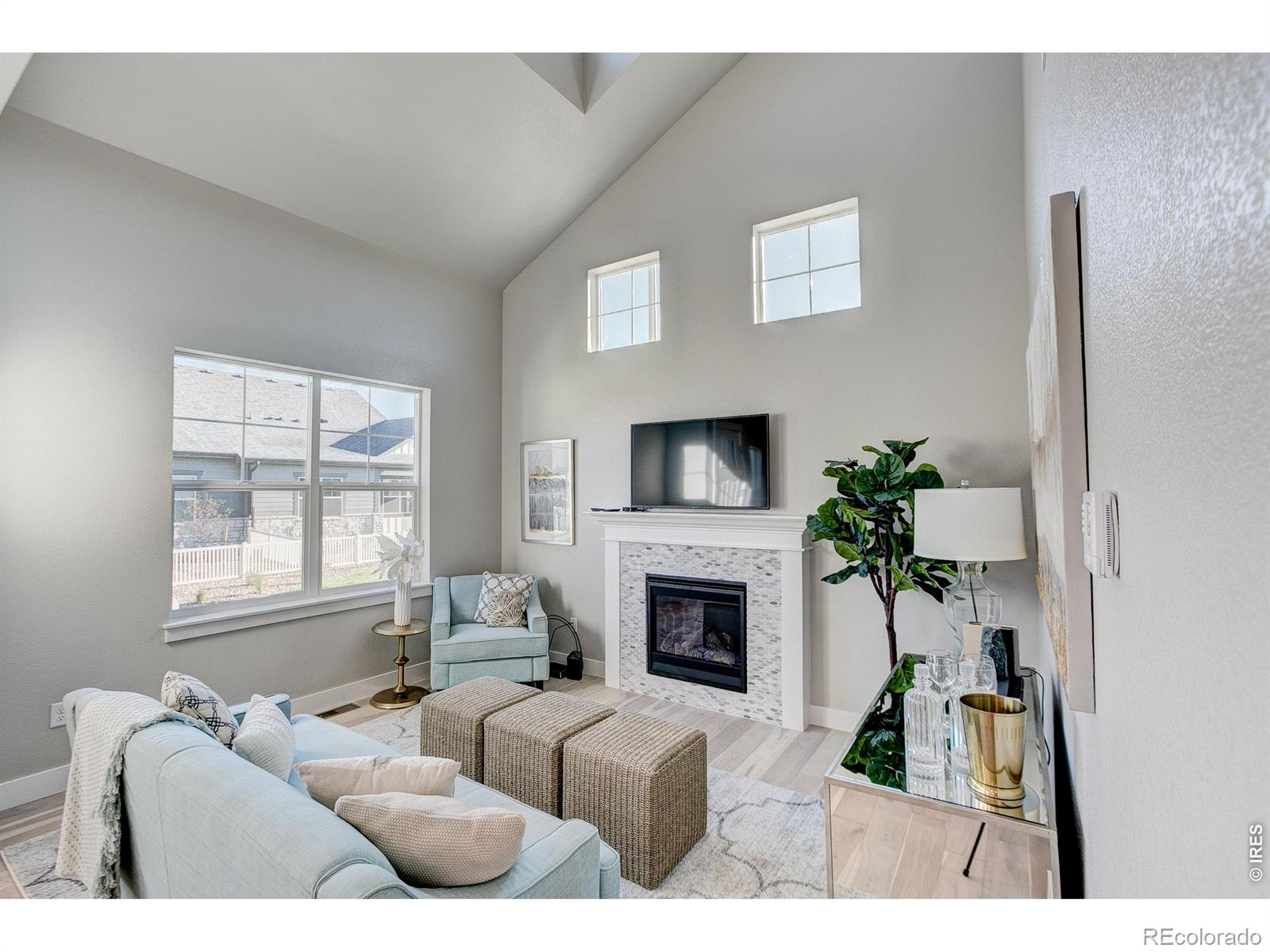 MLS Image #6 for 160  high point drive,longmont, Colorado