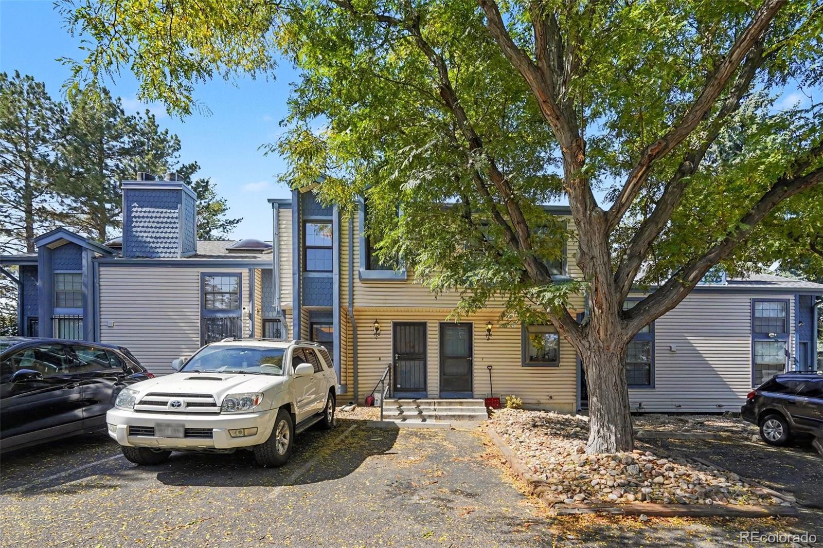 MLS Image #2 for 498 s memphis way,aurora, Colorado