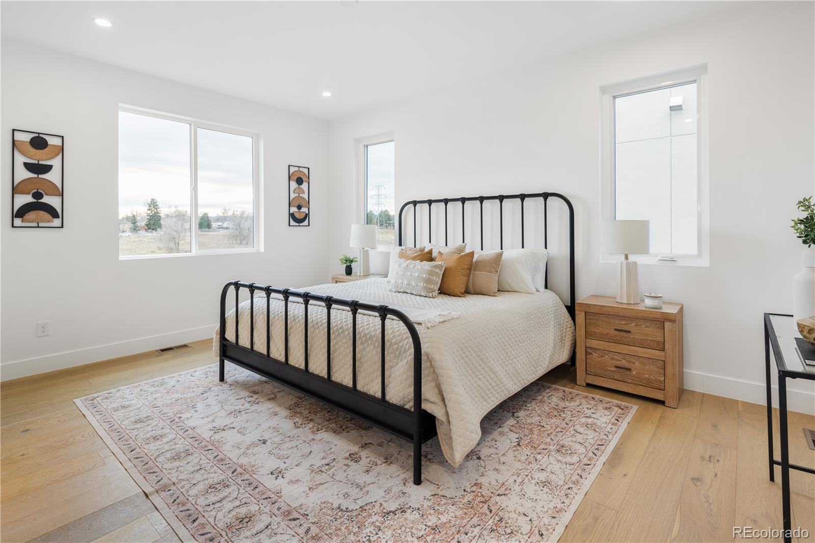 MLS Image #17 for 1205 n utica street,denver, Colorado