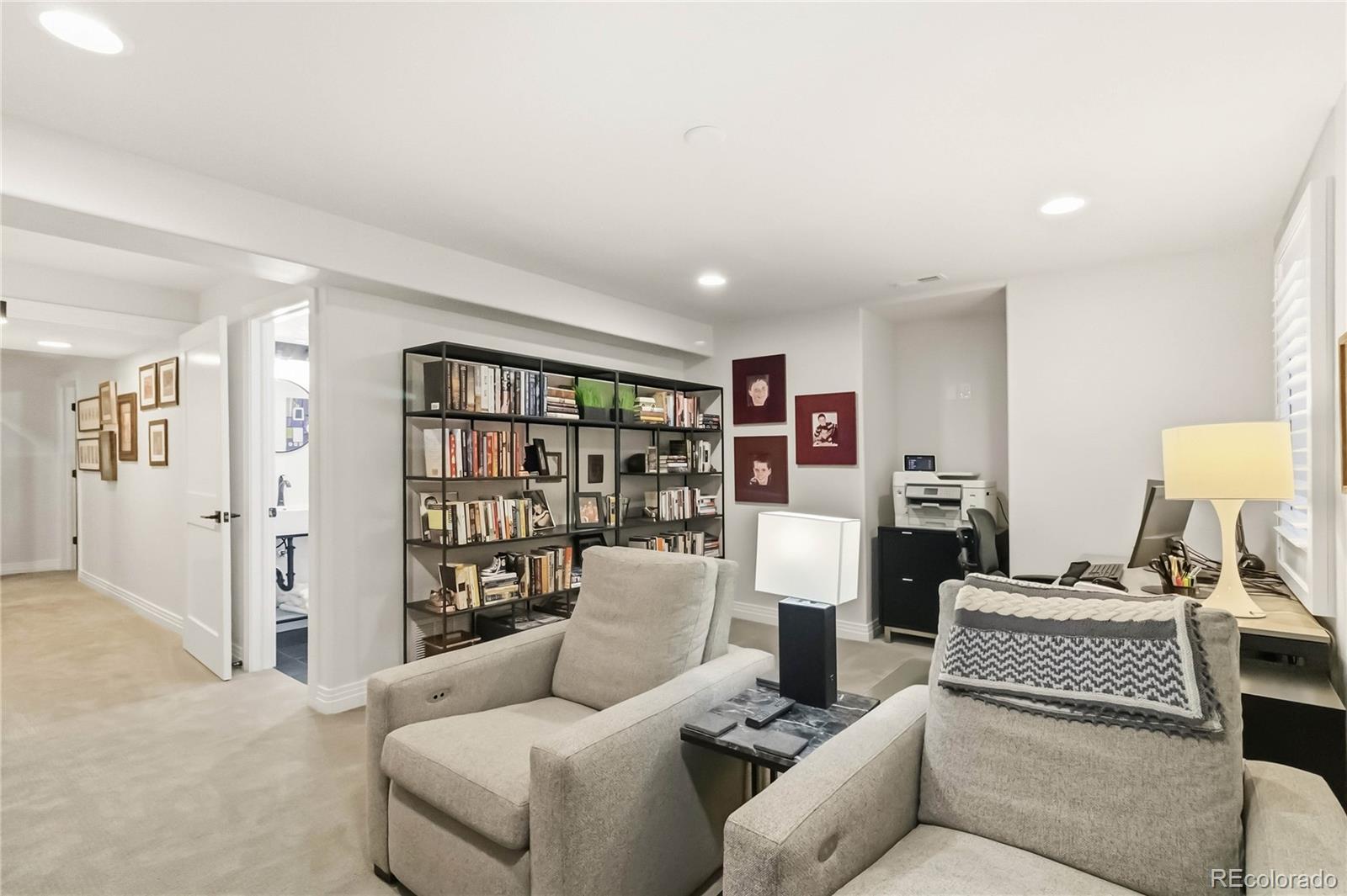 MLS Image #31 for 916  ivanhoe street,denver, Colorado